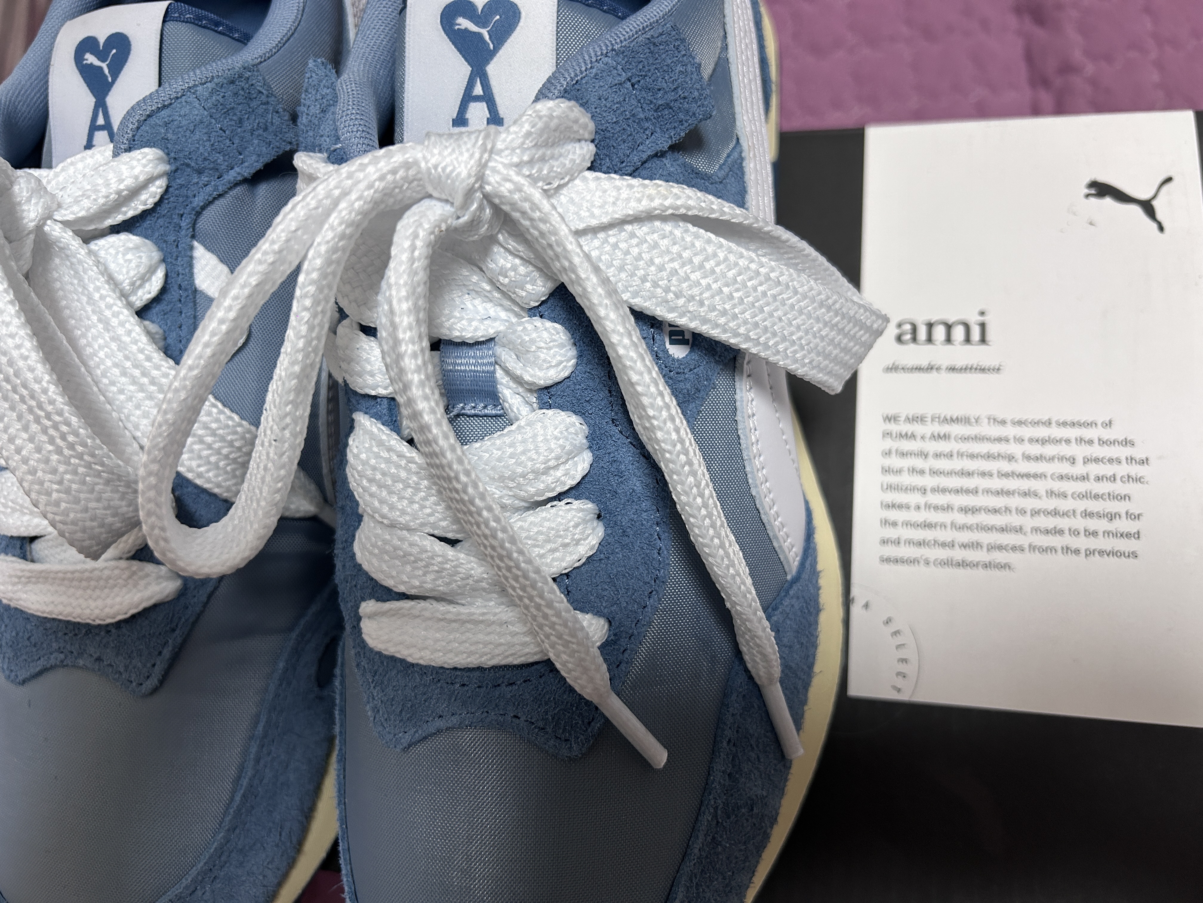 Puma x AMI Rider FV Stellar White Faded Denim 착용 스타일 - 1