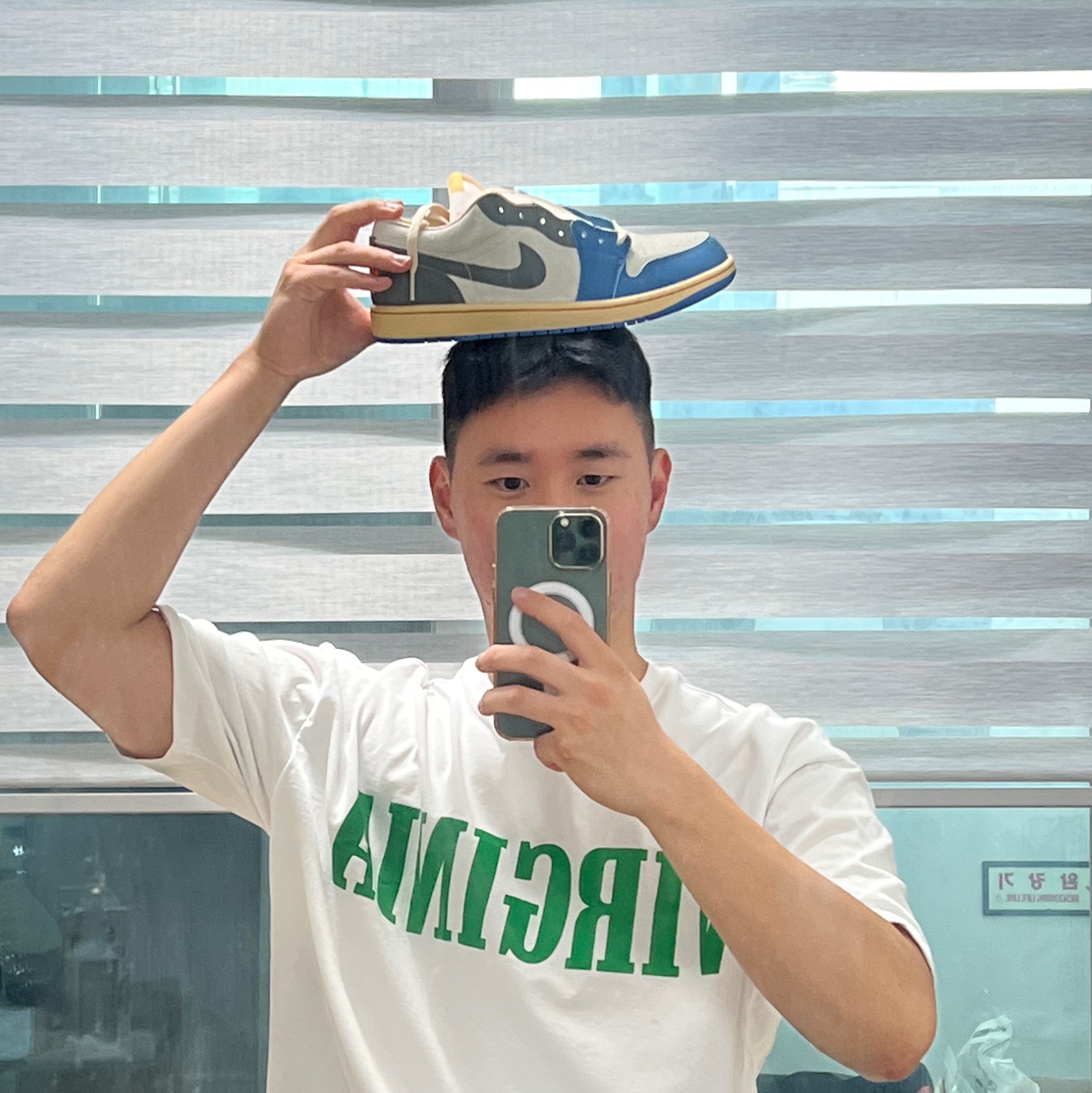 Jordan 1 Low SE Tokyo 96 착용 스타일