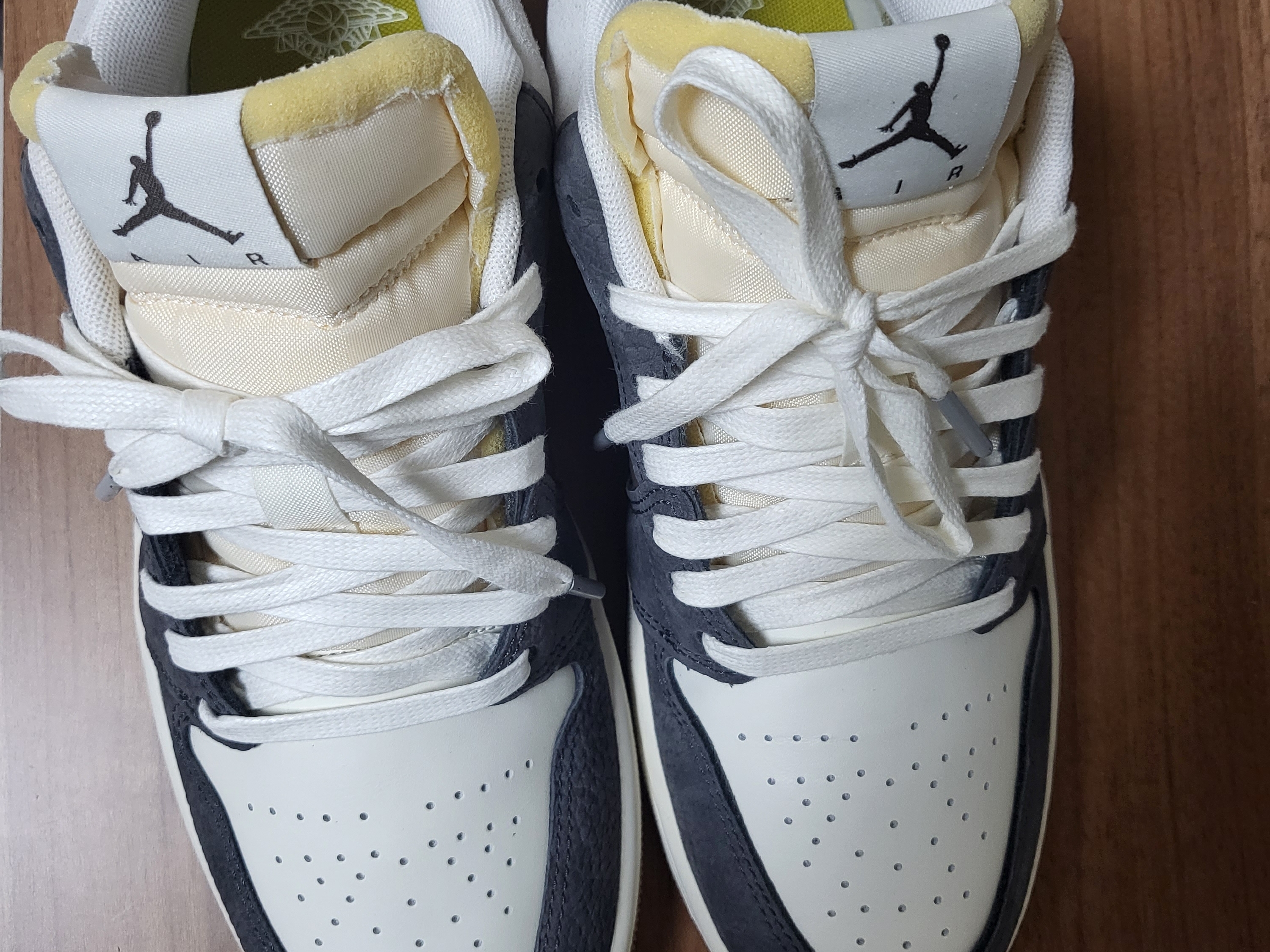 Jordan 1 Low Kkachi 착용 스타일 - 2