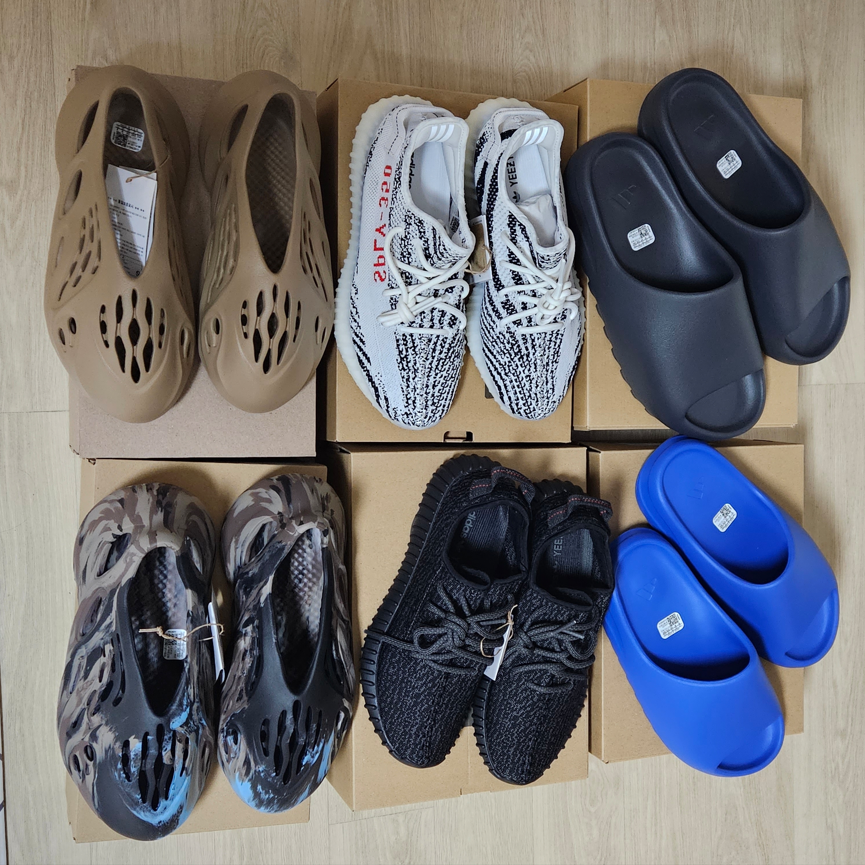 Adidas Yeezy Boost 350 V2 Zebra 2022/2023, Adidas Yeezy Slide Onyx 착용 스타일