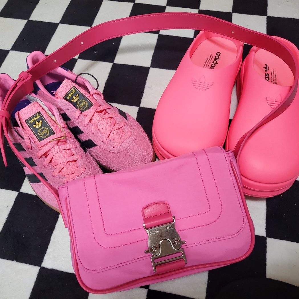 (W) Adidas Gazelle Indoor Bliss Pink, (W) Adidas Adifom Stan Smith Mule Lucid Pink 착용 스타일