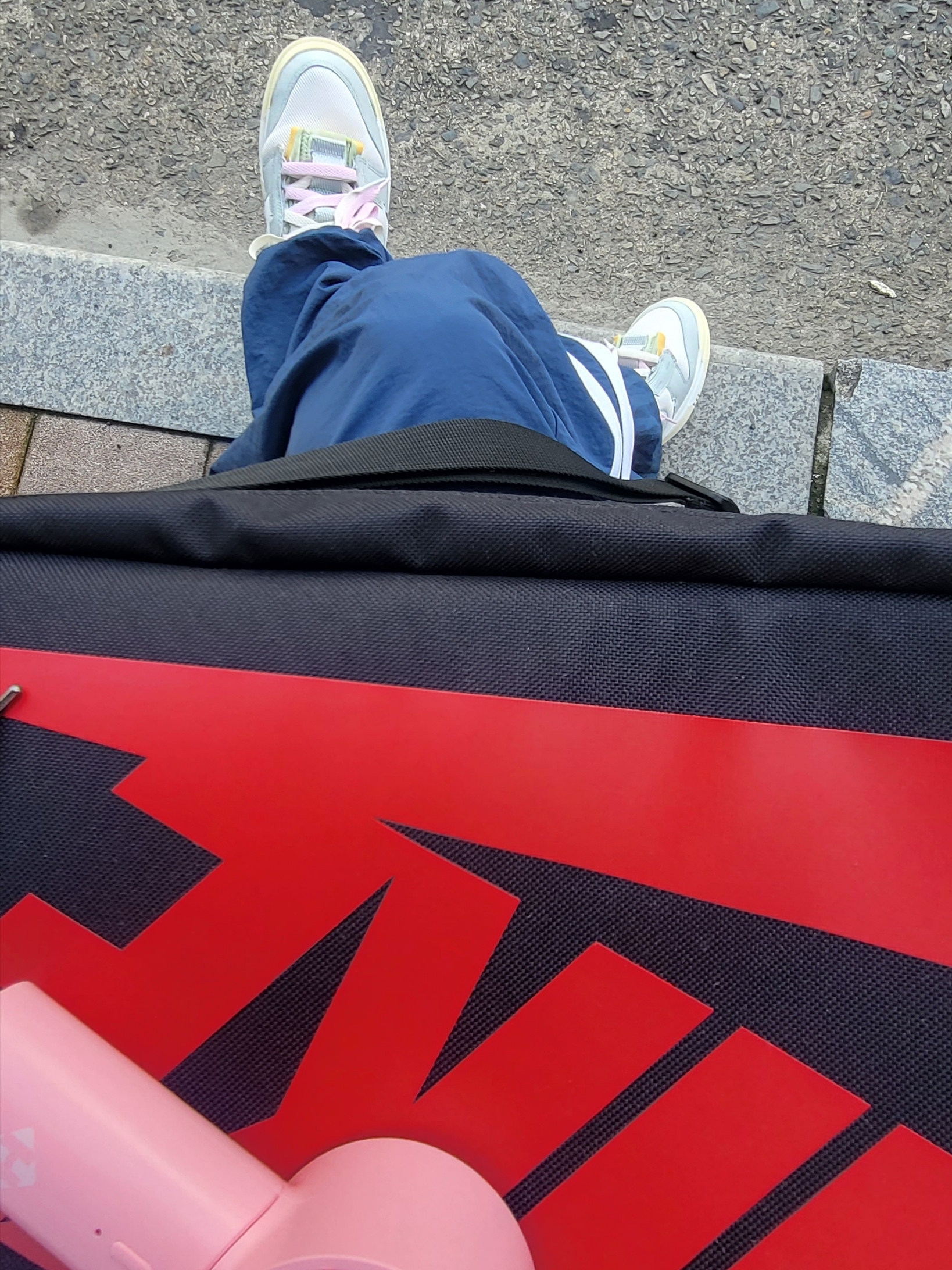 Nike Air Dunk Jumbo Sail Mint Foam, Nike Shoebox Bag 12L Black University Red 착용 스타일