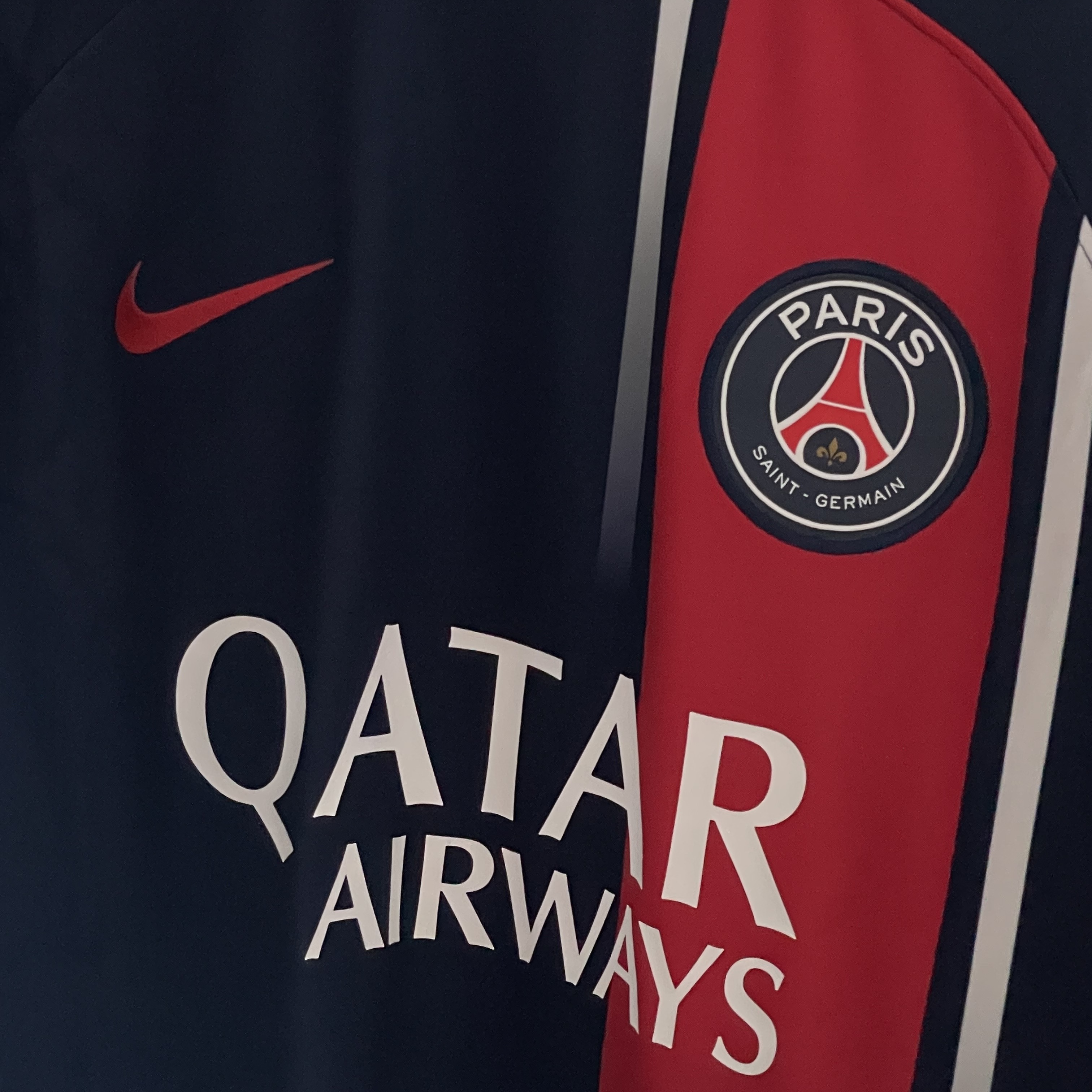 Nike Paris Saint-Germain 2023/24 Dri-Fit Stadium Home Jersey Midnight Navy (Non Marking Ver.) 착용 스타일