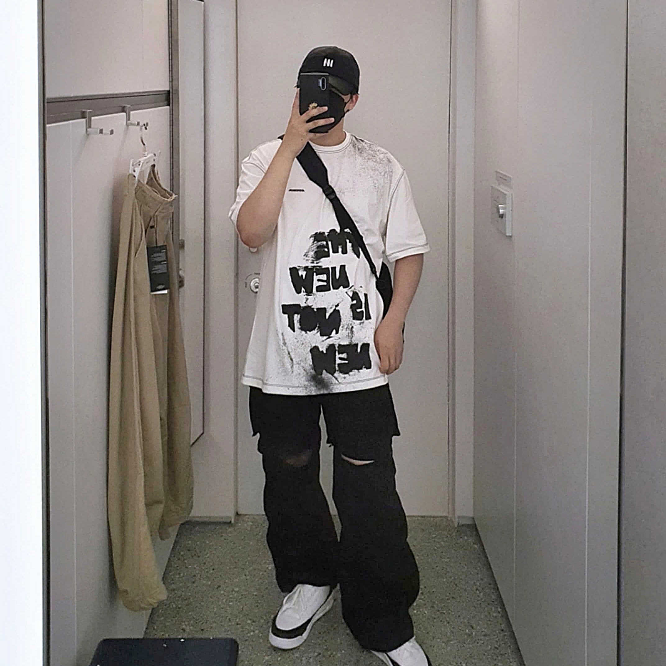 Jordan 3 x Fragment Retro SP White Black 착용 스타일