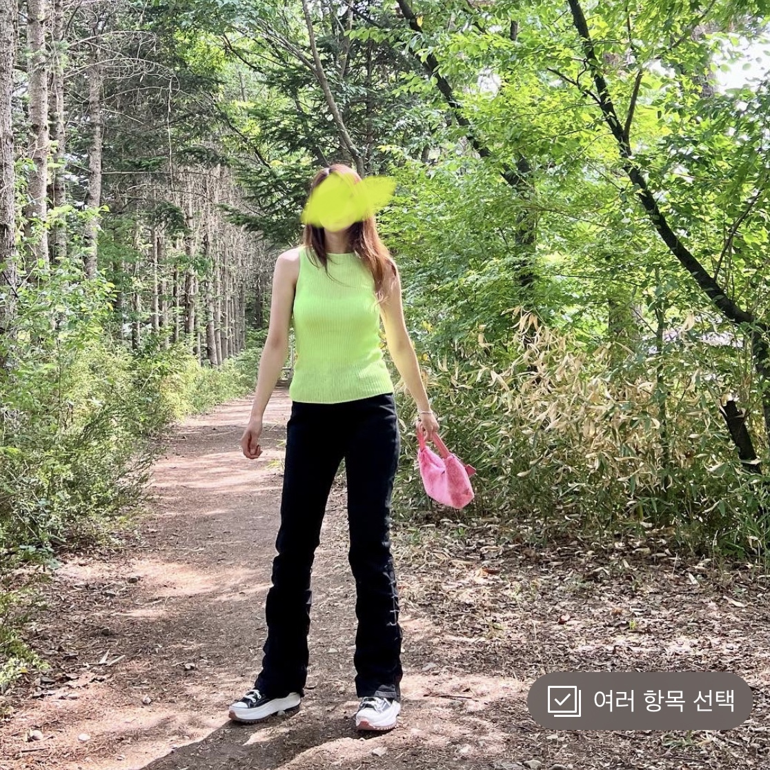 Converse Run Star Hike Hi Black White Gum, Prada Re-Edition 2000 Terry Mini Bag Petal Pink 착용 스타일