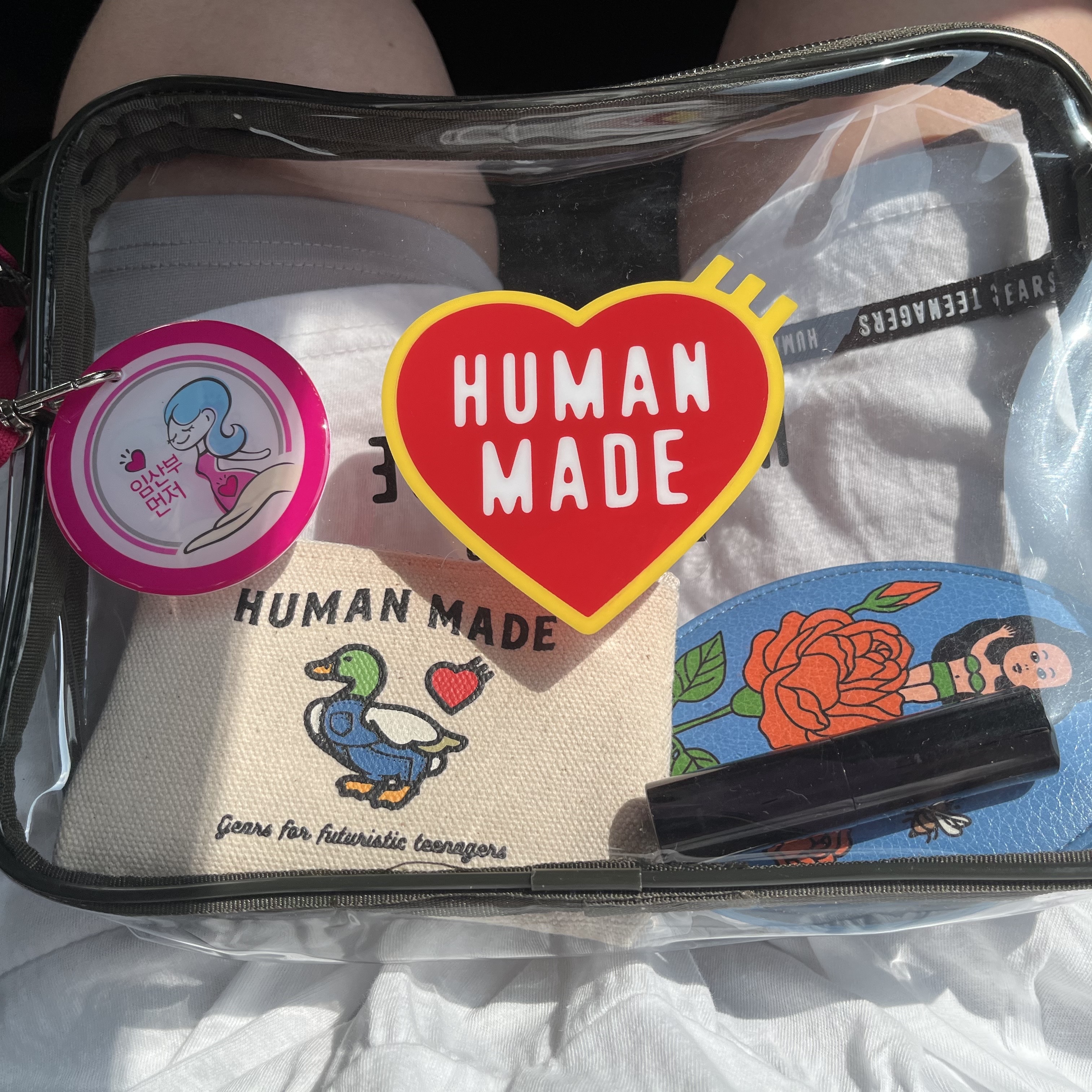 Human Made PVC Pouch Large Clear 착용 스타일
