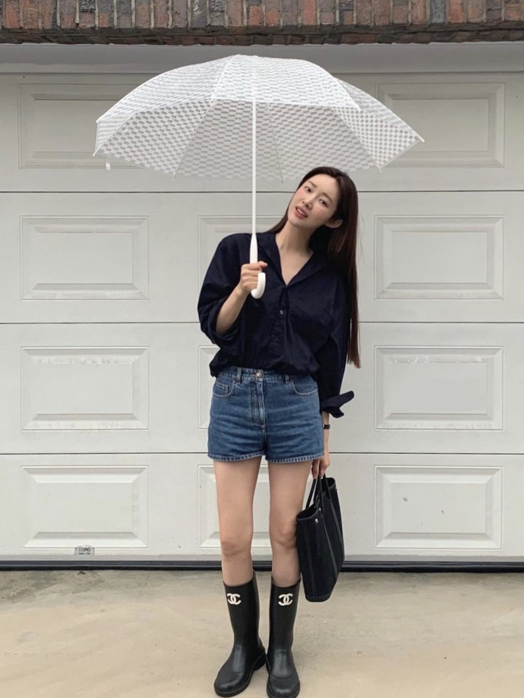 (W) Chanel Boots Caoutchouc & Black 착용 스타일