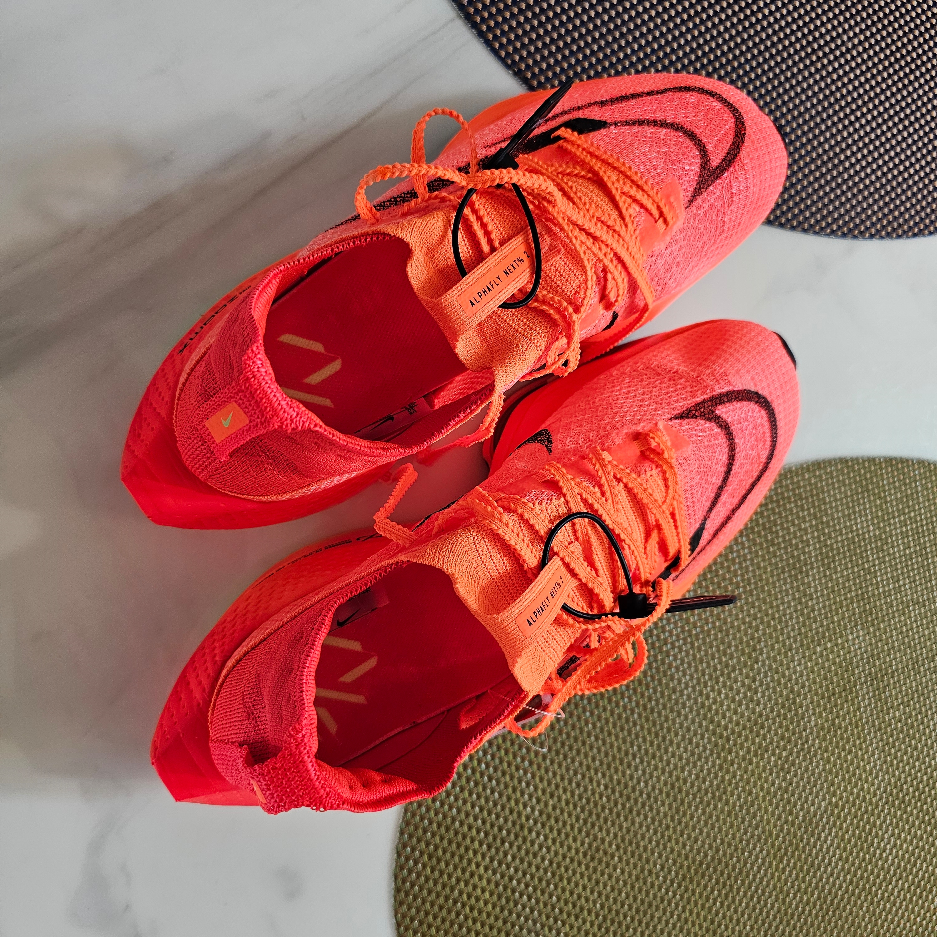 Nike Air Zoom Alphafly Next% 2 Total Orange 착용 스타일