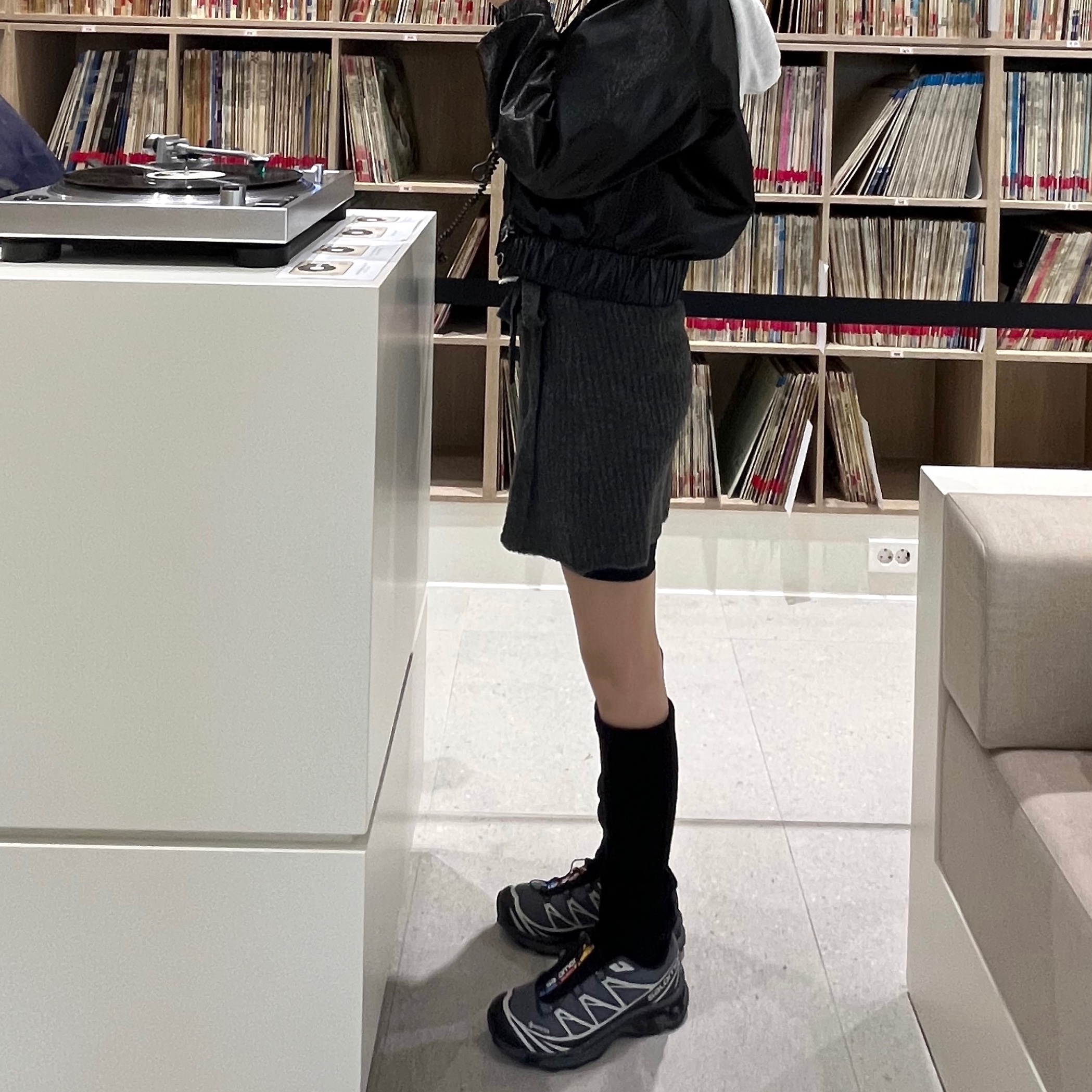 Salomon XT-6 Gore-Tex Black Ebony 착용 스타일