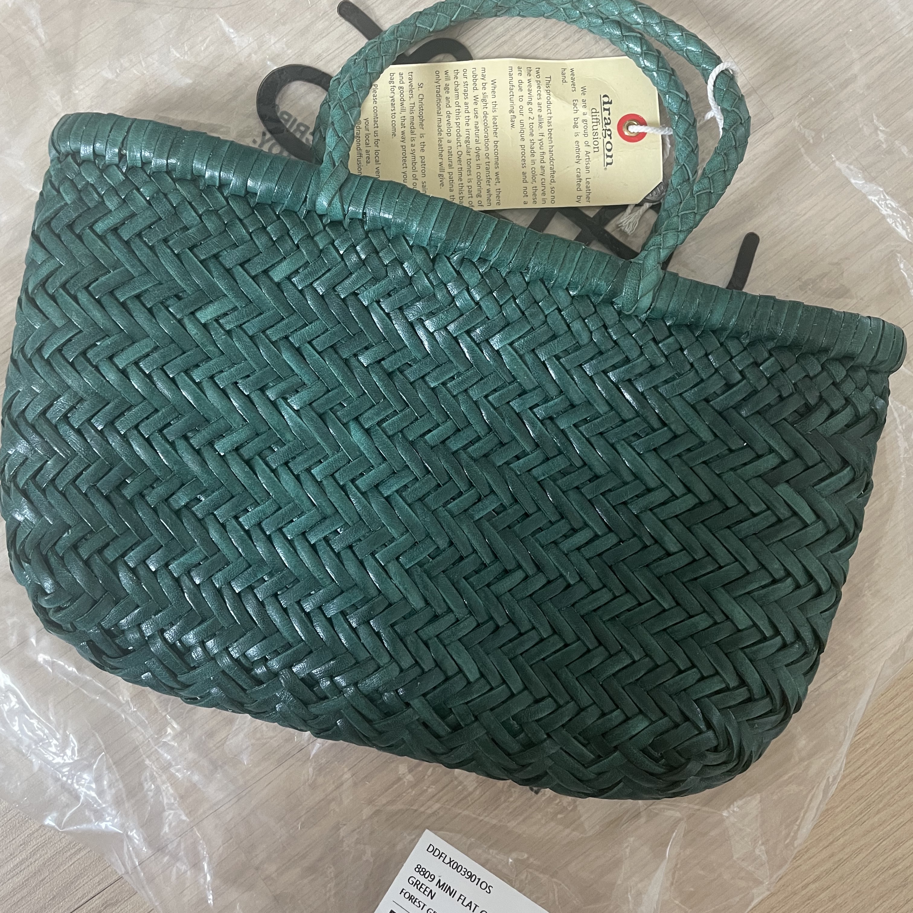 Dragon Diffusion Mini Flat Gora Forest Green 착용 스타일