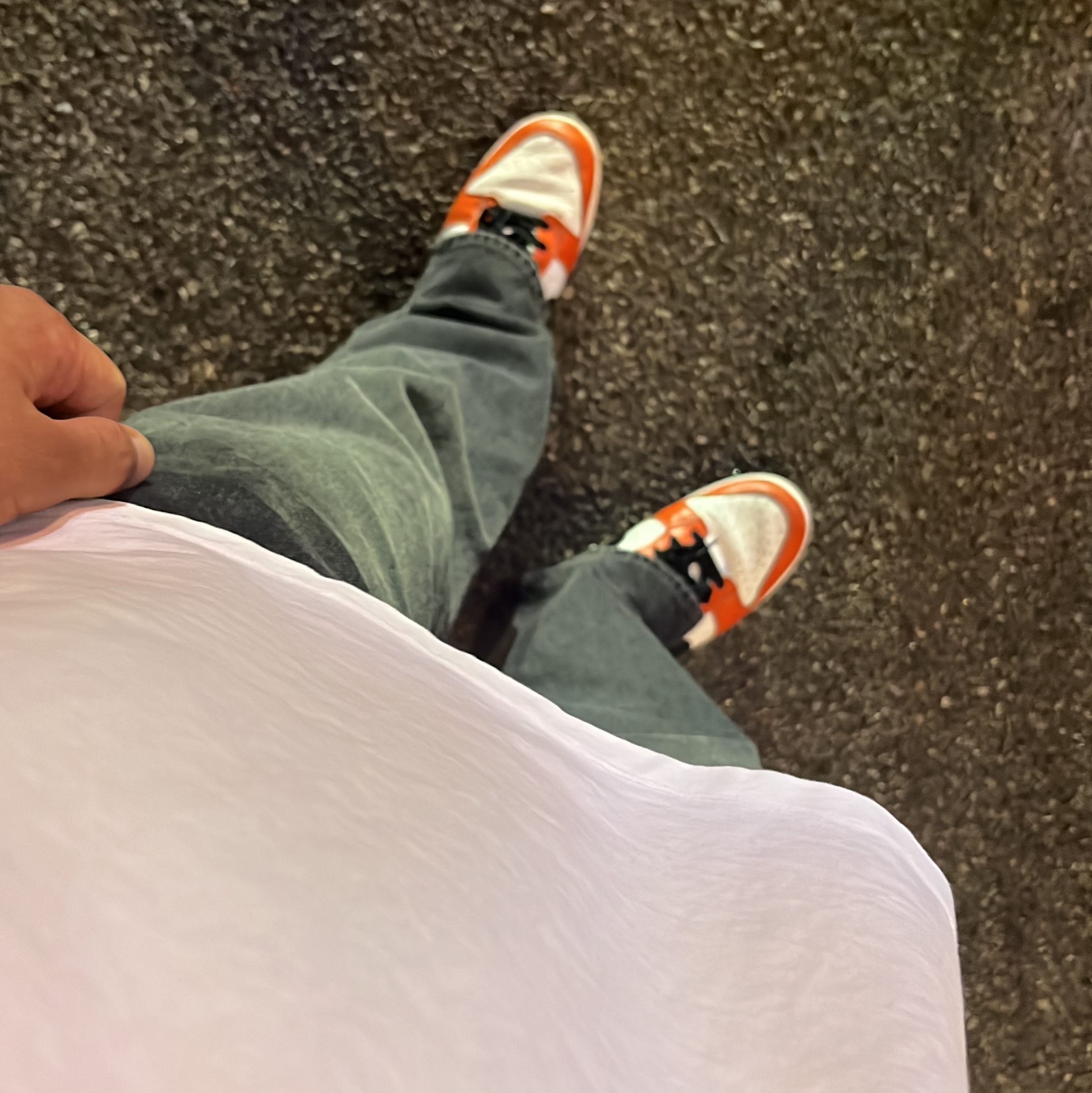 Jordan 1 Low OG Starfish 착용 스타일