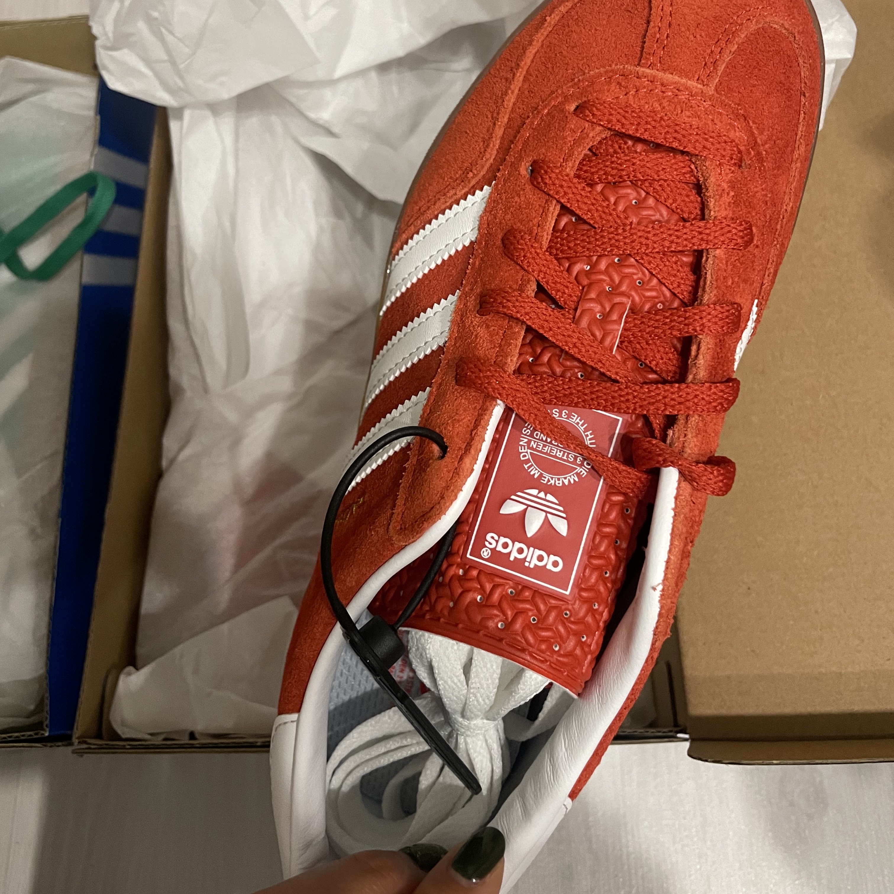 (W) Adidas Gazelle Indoor Bold Orange Cloud White 착용 스타일 - 2