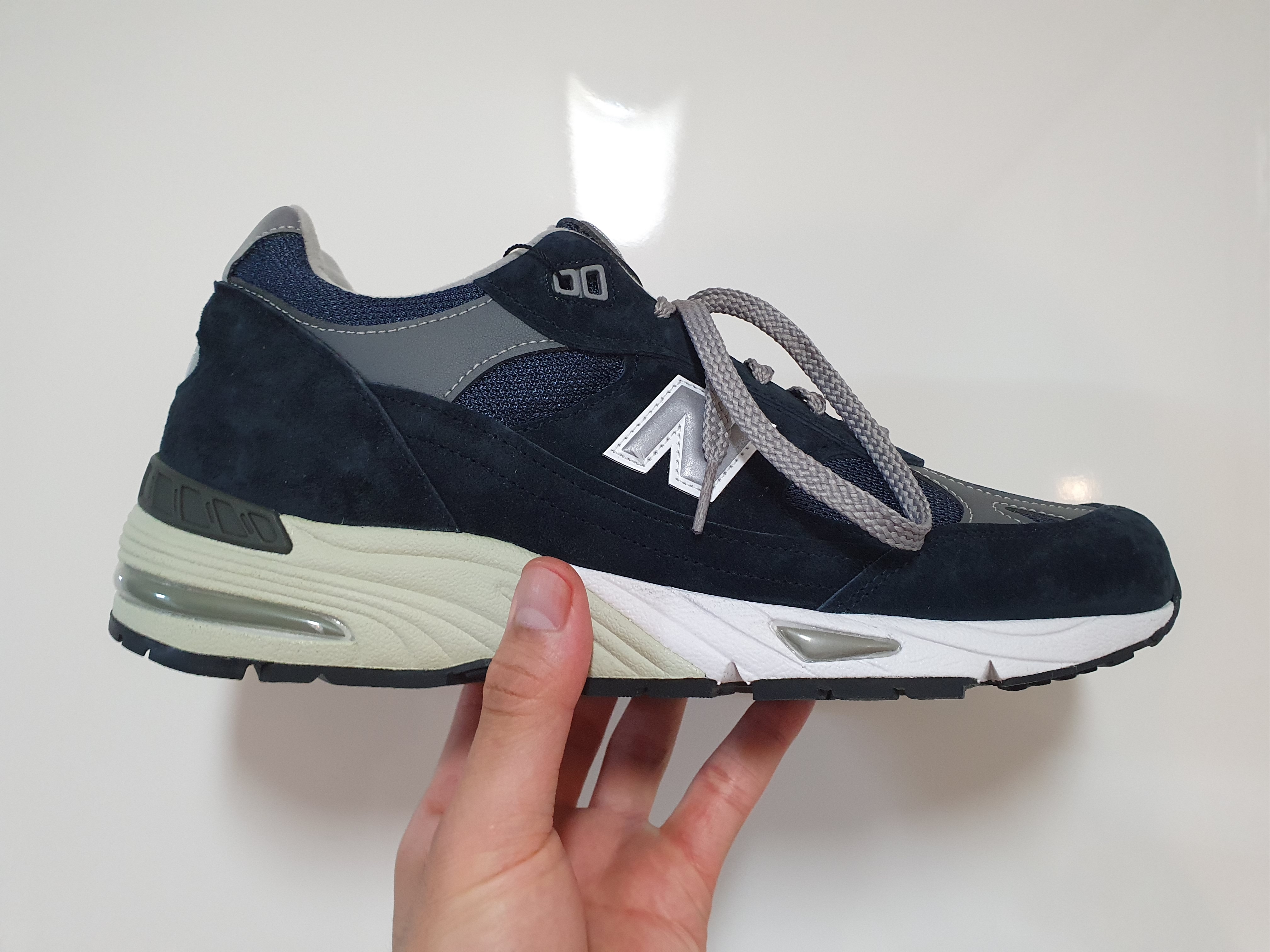 New Balance 991 Made in UK Navy 착용 스타일