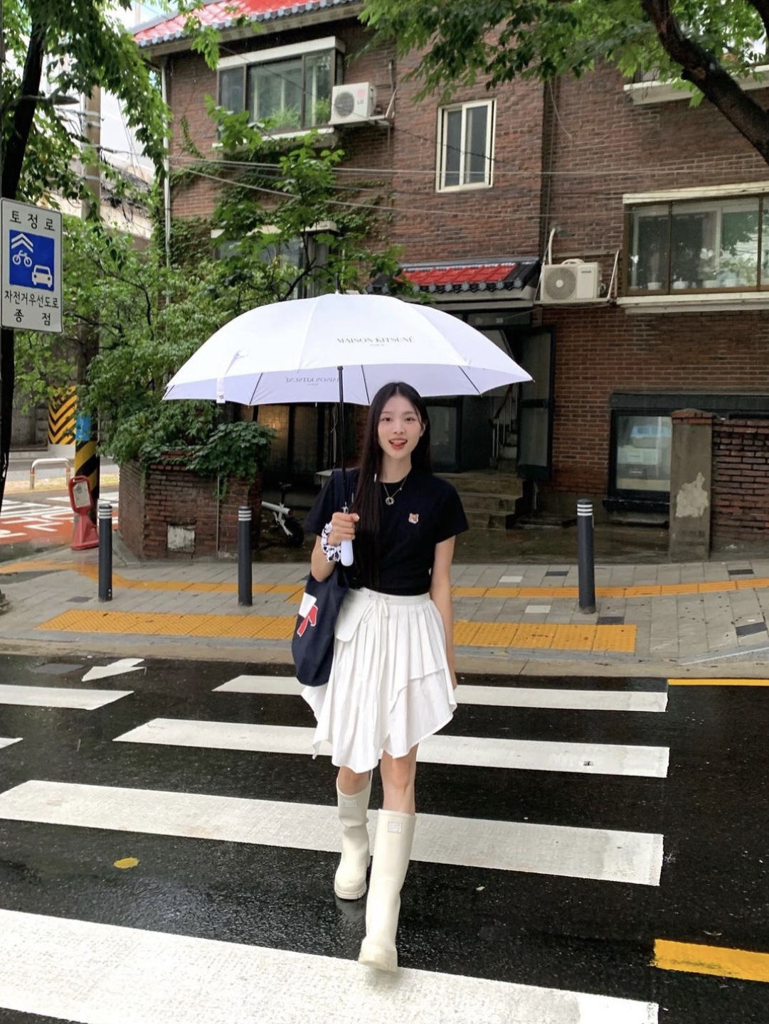 (W) Rockfishweatherwear Flatform Long Rain Boots Cream 착용 스타일