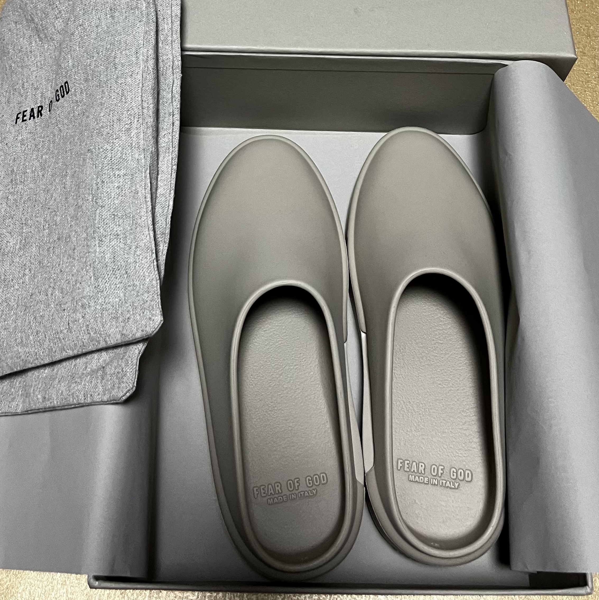 Fear of God The California Dusty Beige 착용 스타일