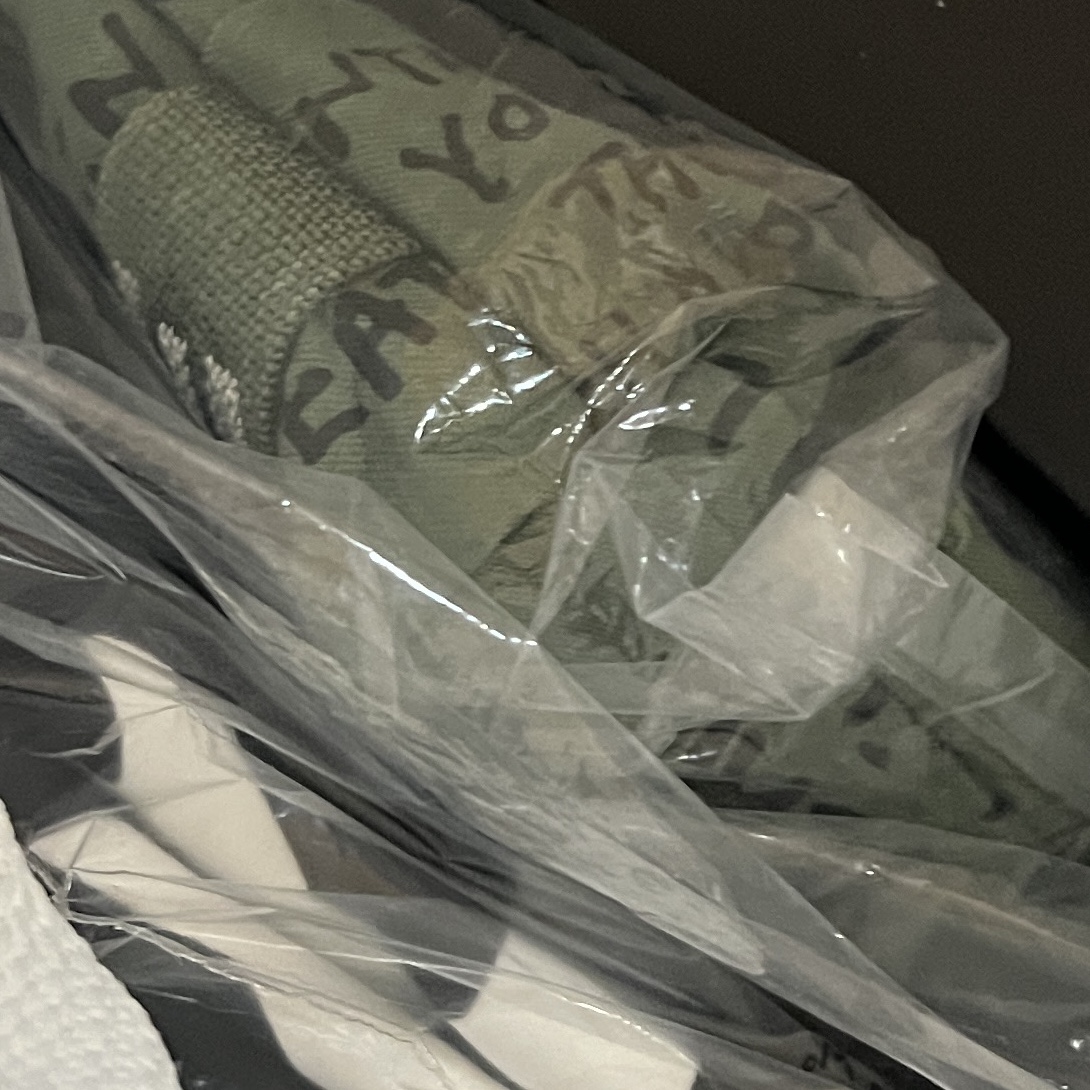 Supreme Field Side Bag Olive Gonz - 23SS 착용 스타일