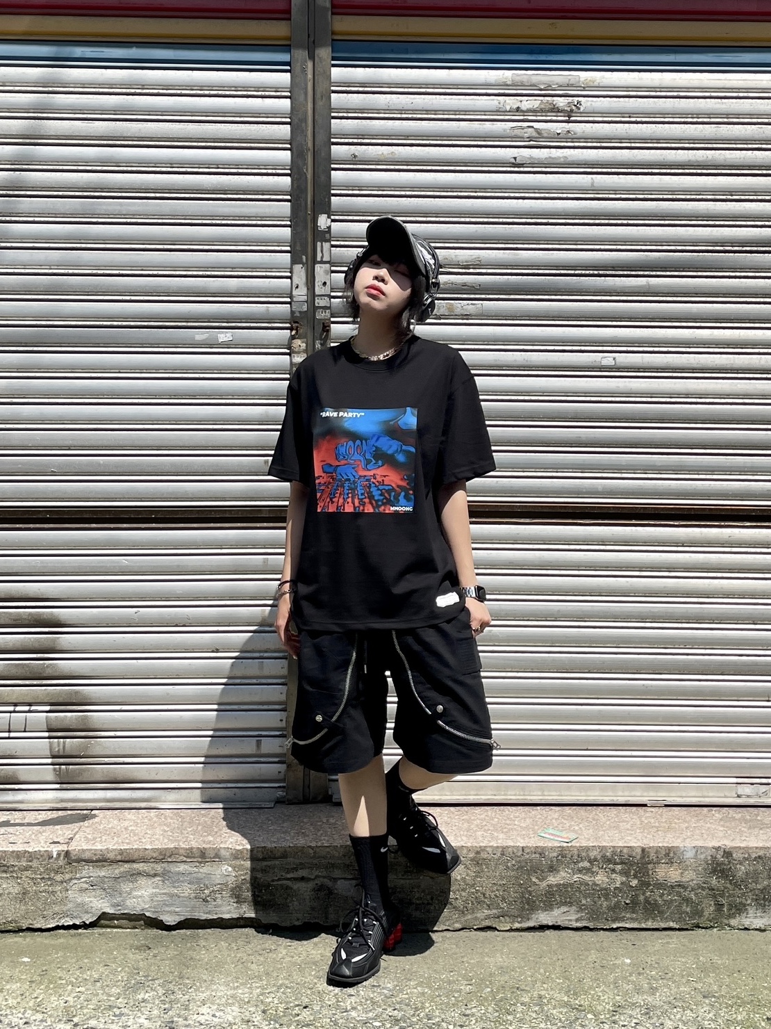 Nike x Martine Rose Shox MR4 Black, Marshall Major IV Black (Korean Ver.) 착용 스타일 - 2