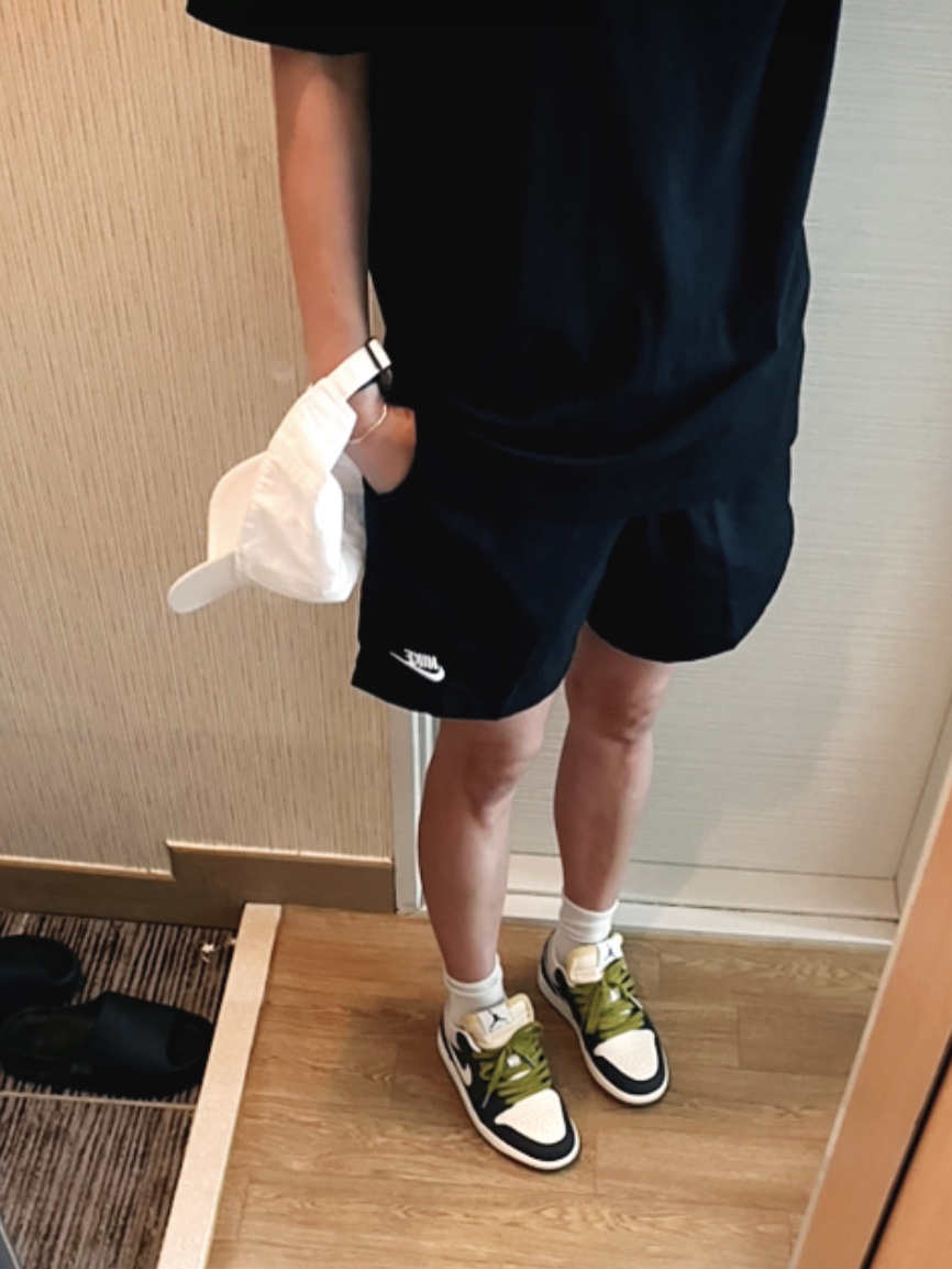 Palace Fortunate T-Shirt Black - 23SS, Jordan 1 Low Kkachi 착용 스타일 - 1