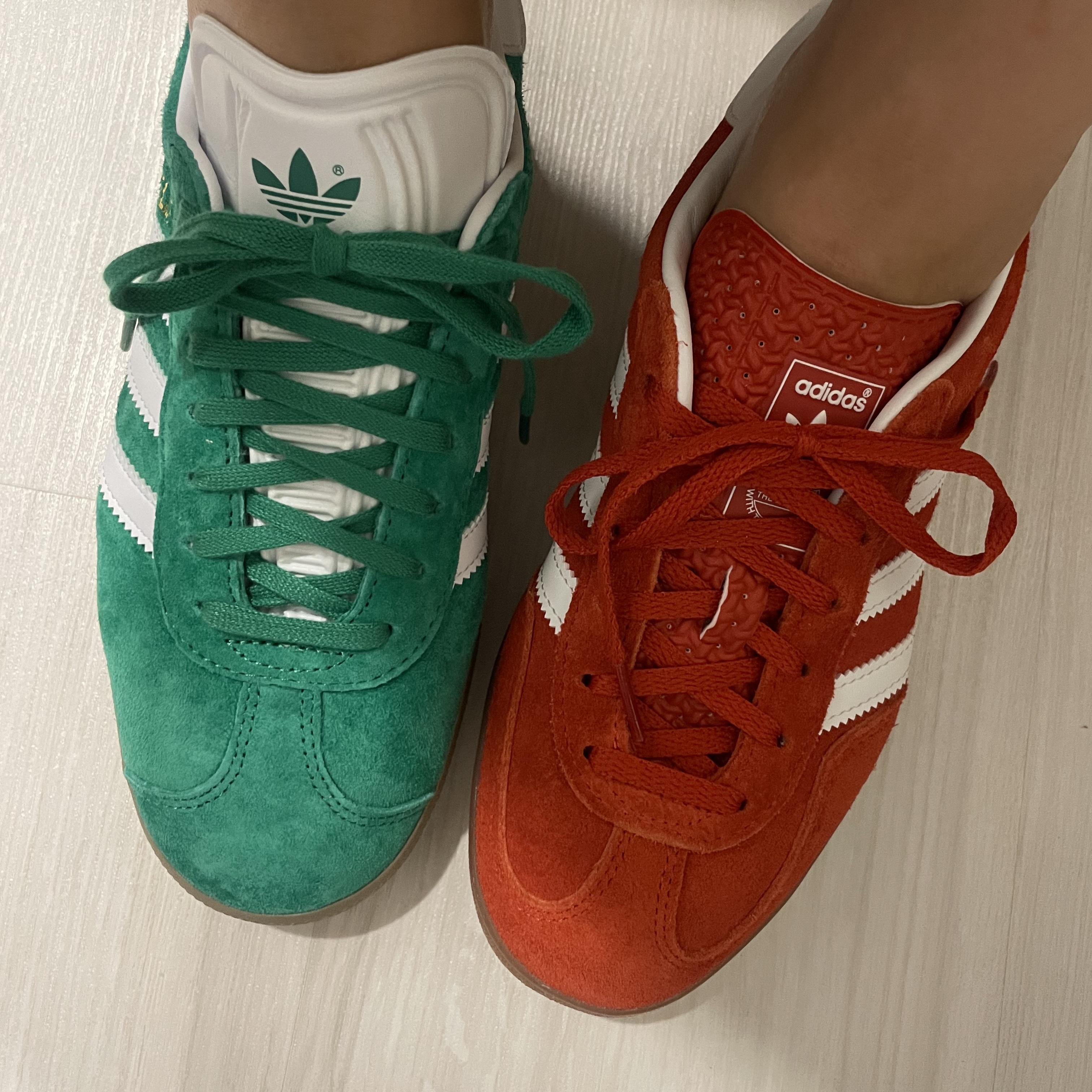 Adidas Gazelle Court Green Cloud White 착용 스타일 - 2