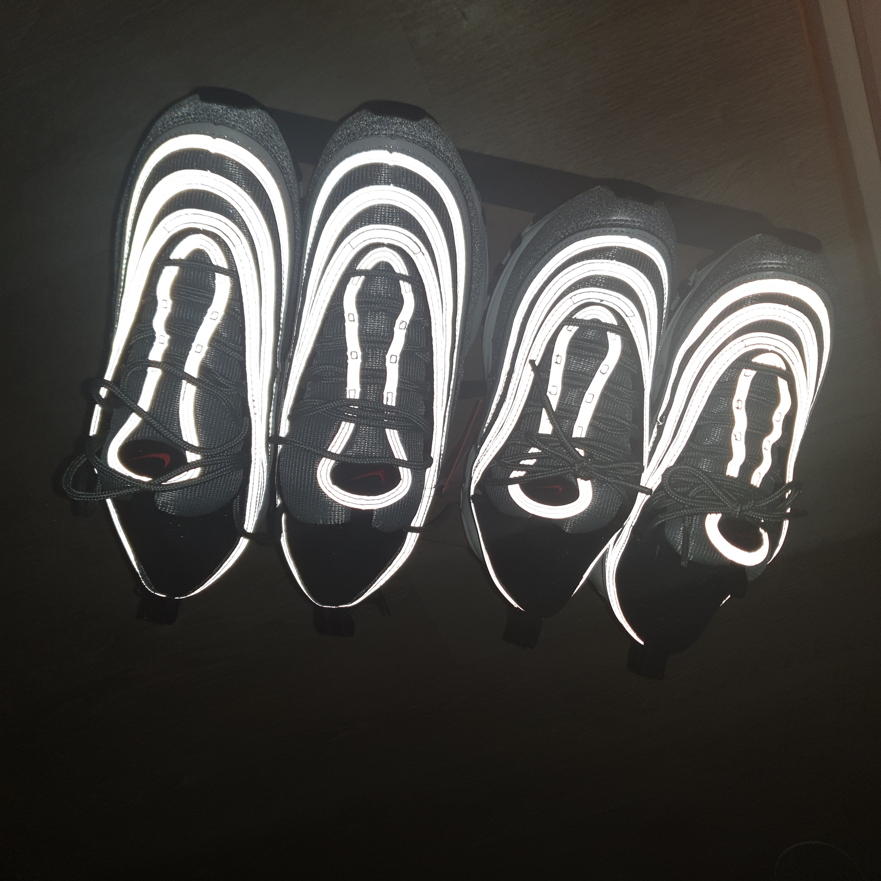 (W) Nike Air Max 97 OG Silver Bullet 2022, Nike Air Max 97 OG Silver Bullet 2022 착용 스타일 - 2