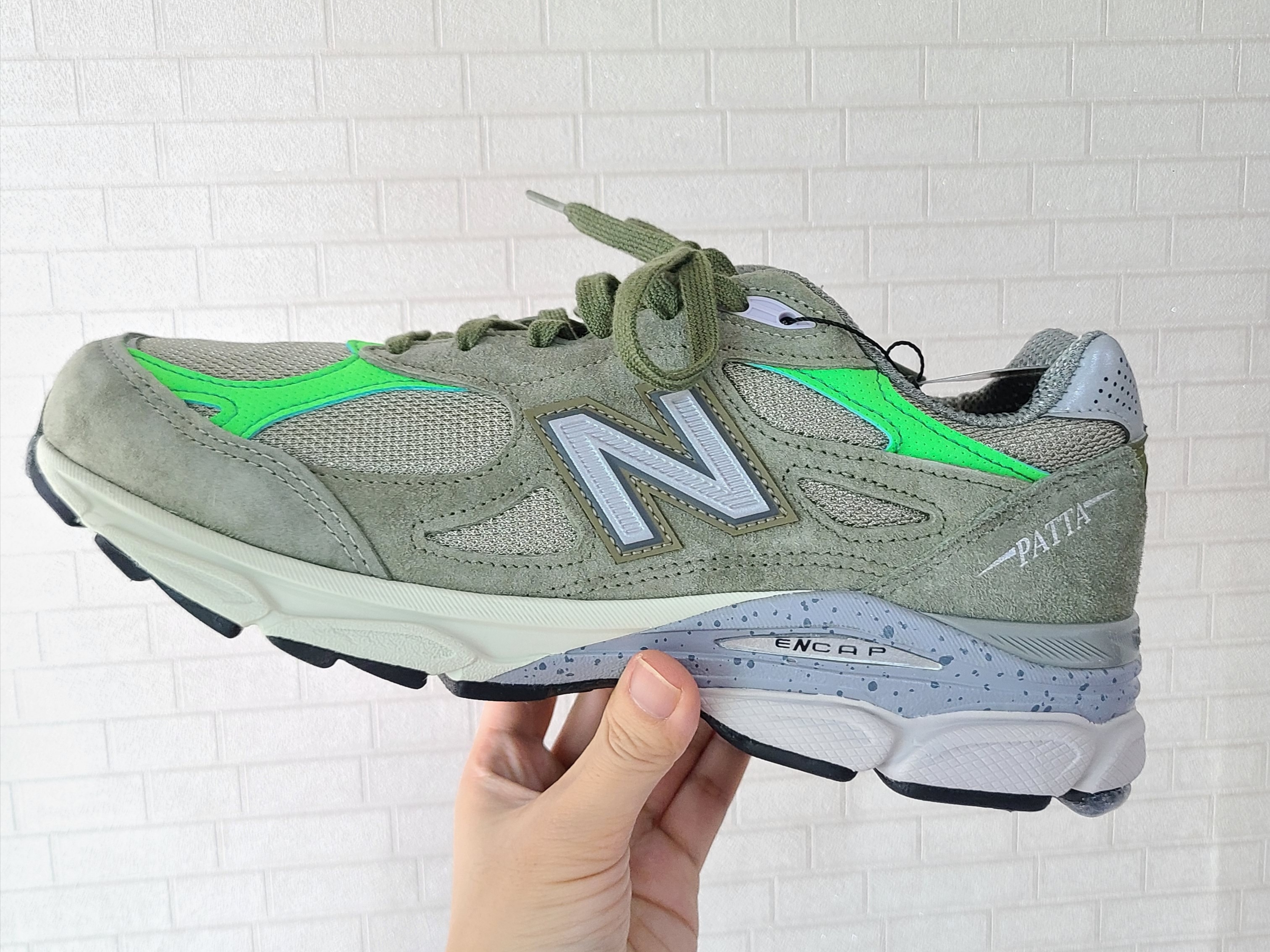 New Balance x Patta 990v3 Made in USA Olive, New Balance x JJJJound 990v3 Brown Black 착용 스타일 - 1