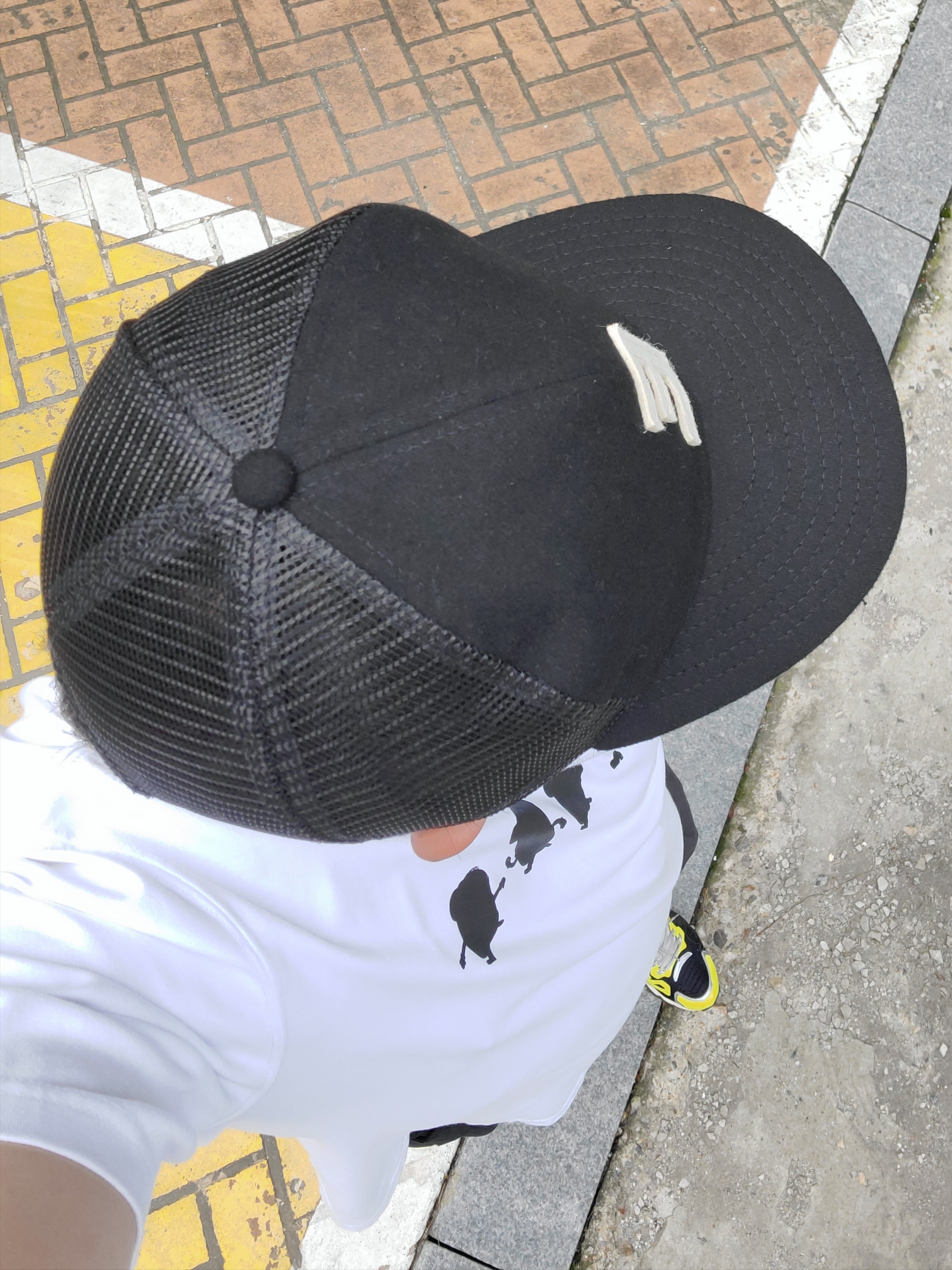 Essentials x New Era E Trucker Cap Black, Asics x GmbH Gel-Quantum 360 6 Pure Silver Sour Yuzu 착용 스타일 - 1