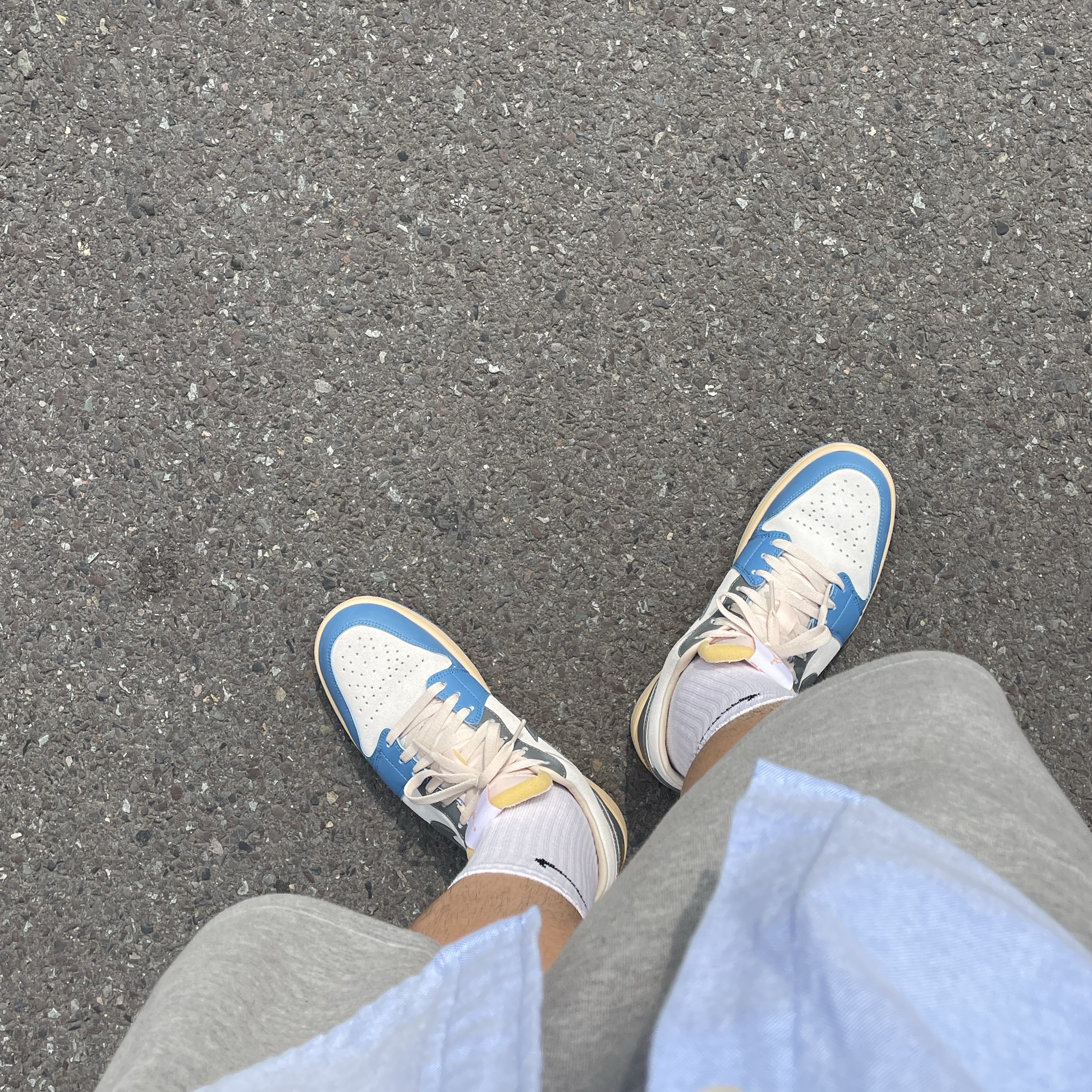 Jordan 1 Low SE Tokyo 96 착용 스타일 - 1