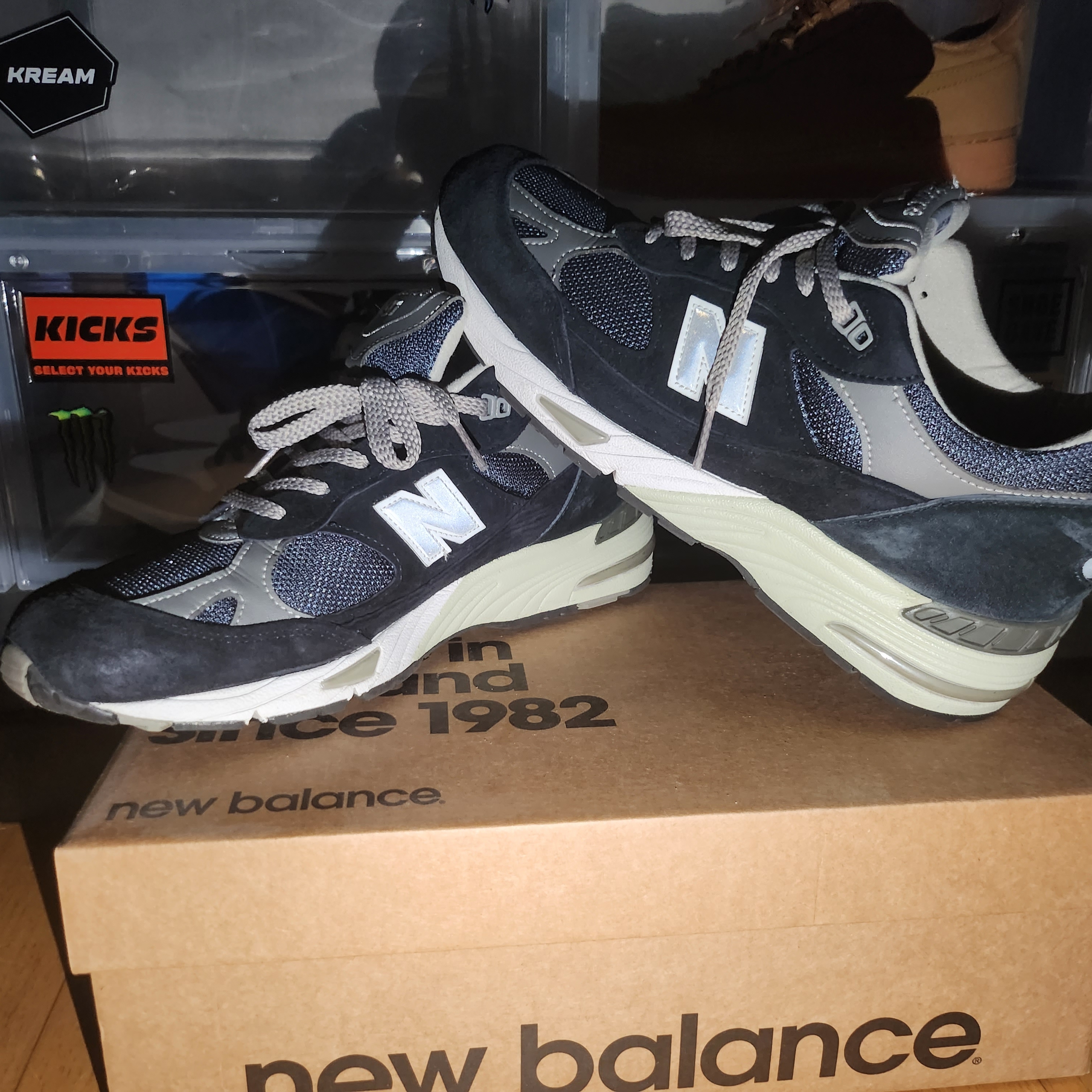 New Balance 991 Made in UK Navy 착용 스타일 - 3