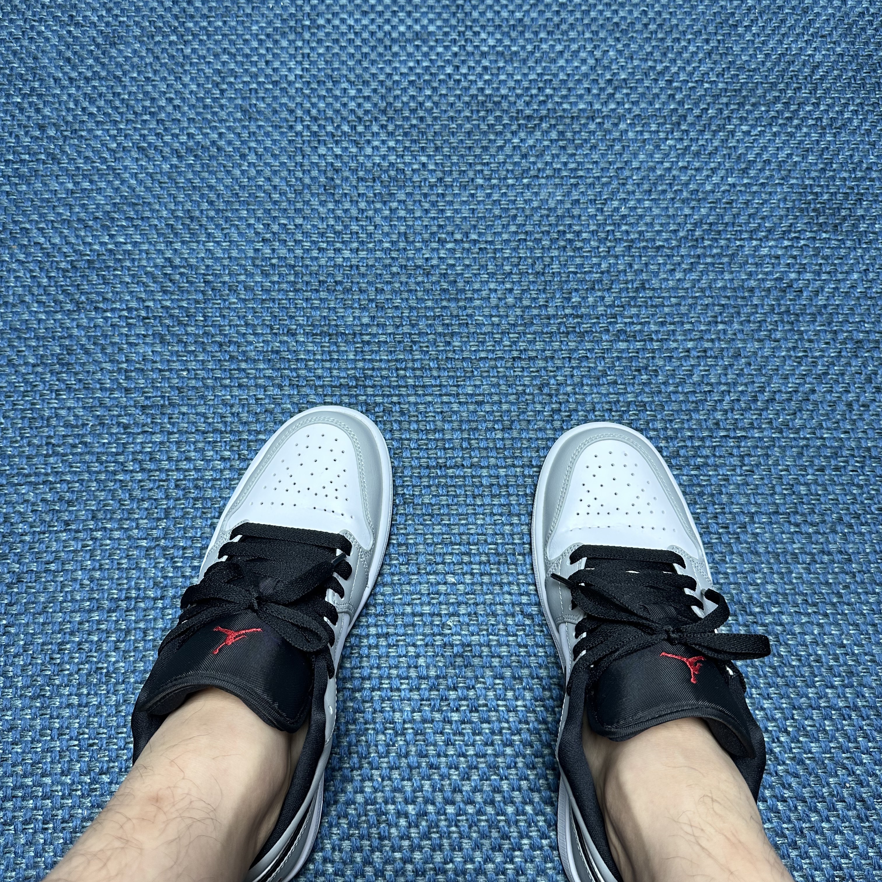 Jordan 1 Low Light Smoke Grey 착용 스타일