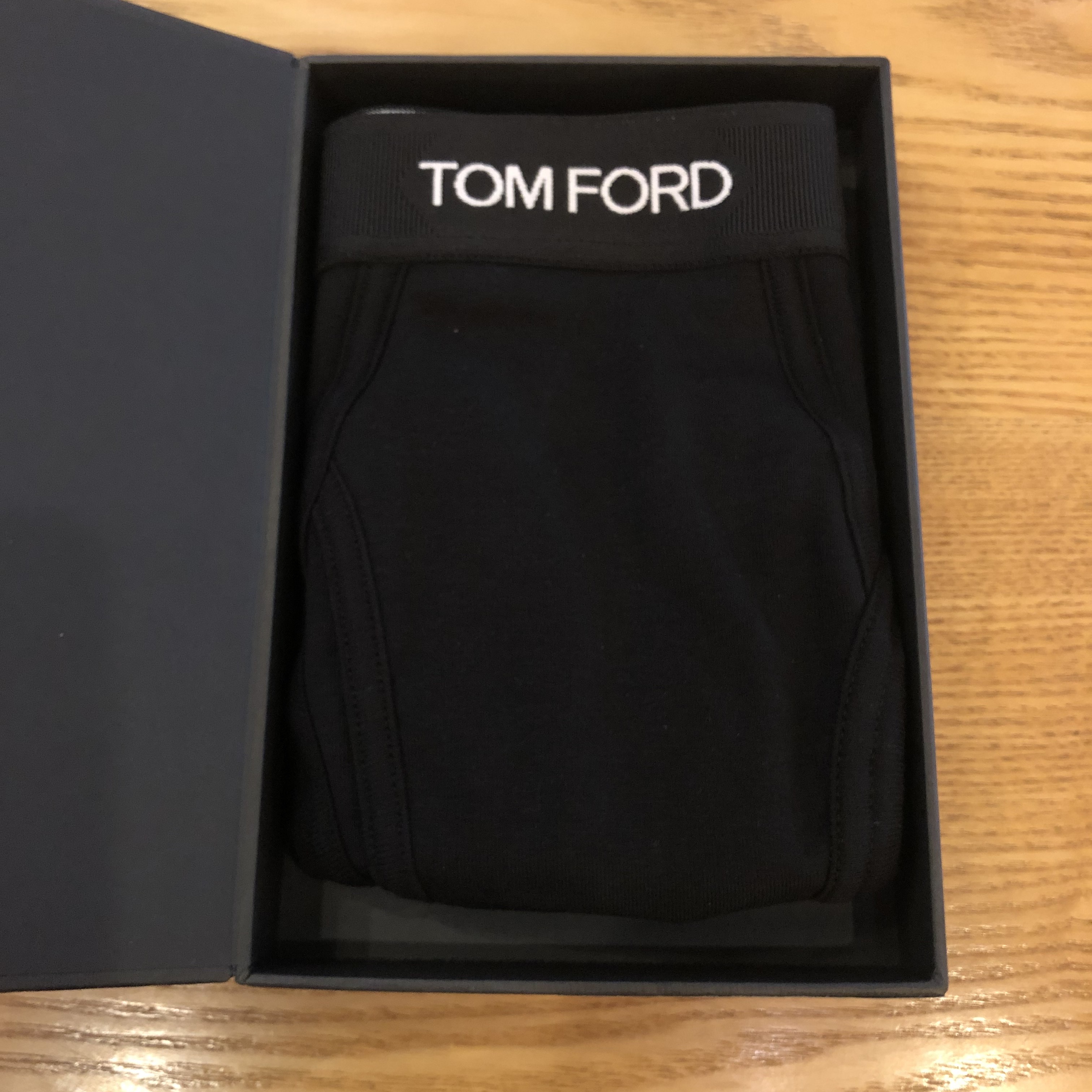 Tom Ford Cotton Briefs Black 착용 스타일 - 1