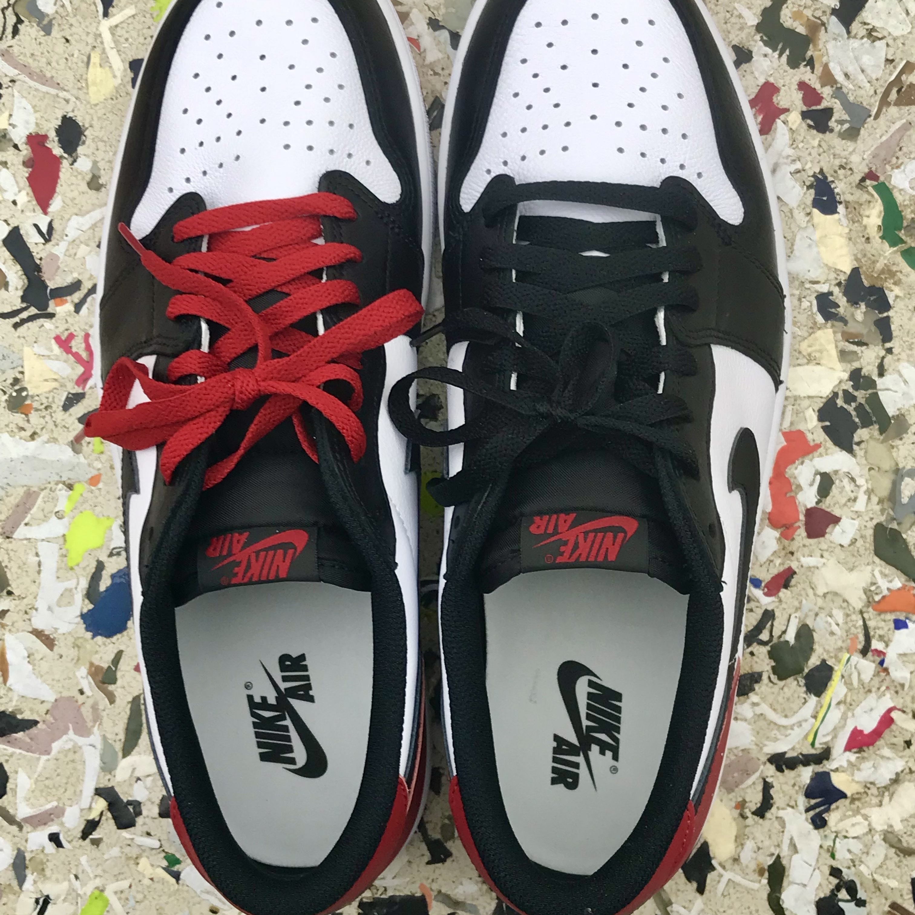 Jordan 1 Retro Low OG Black Toe 착용 스타일 - 1