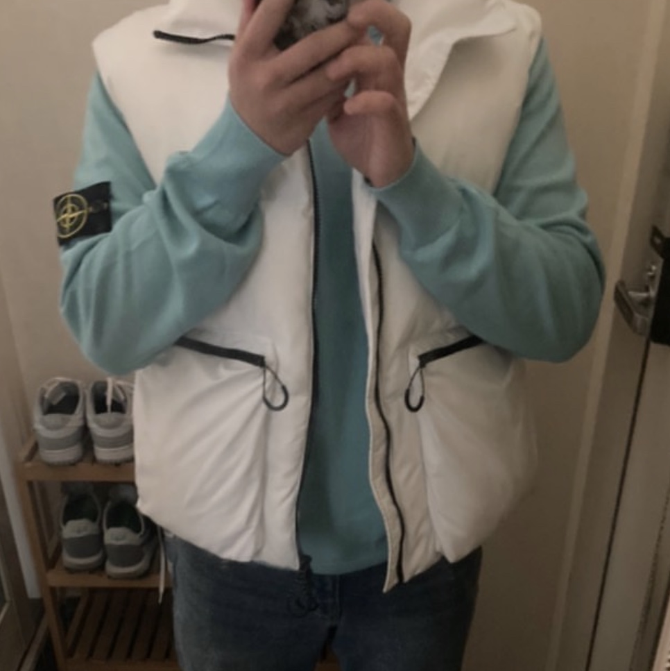 Stone Island 63051 Crewneck Sweatshirt Aqua - 22SS 착용 스타일
