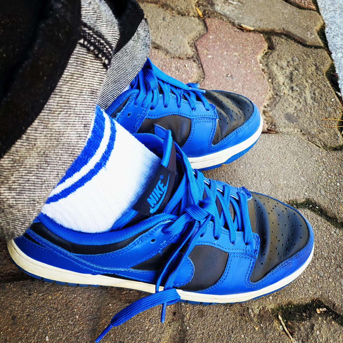 Supreme Denim Camp Cap Washed Black - 22FW, Nike Dunk Low Retro Hyper Cobalt 착용 스타일 - 5