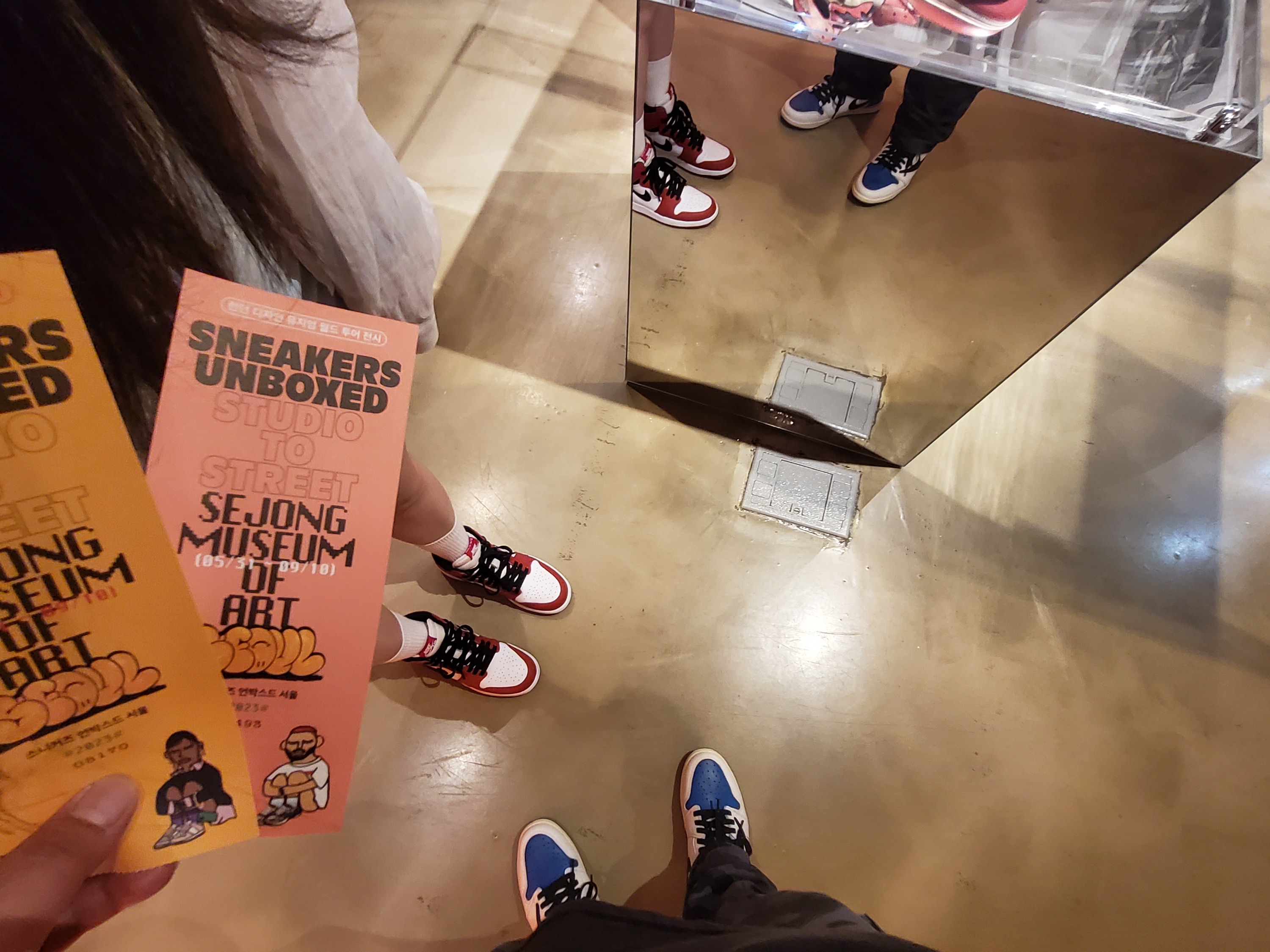 Jordan 1 x Travis Scott x Fragment Retro High OG SP Military Blue, (GS) Jordan 1 Retro High OG Chicago 2015 착용 스타일