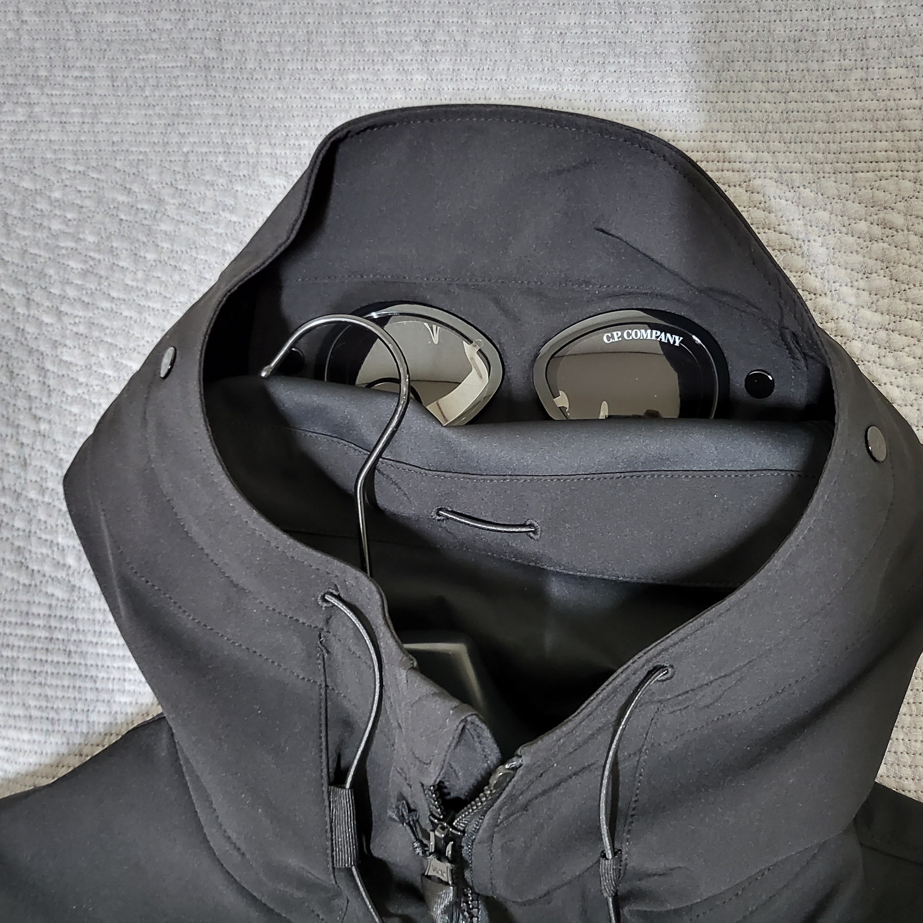 C.P. Company Shell-R Goggle Jacket Black - 23SS 착용 스타일 - 1
