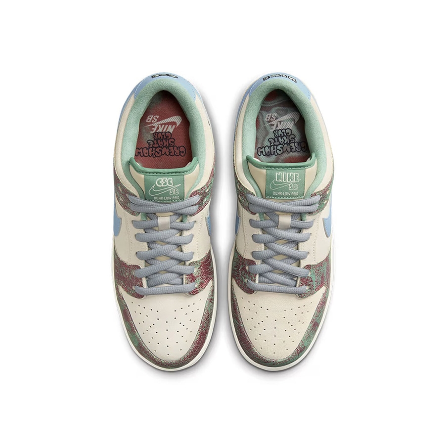 Nike x Crenshaw Skate Club SB Dunk Low Sail Light Blue Cedar 착용 스타일 - 3