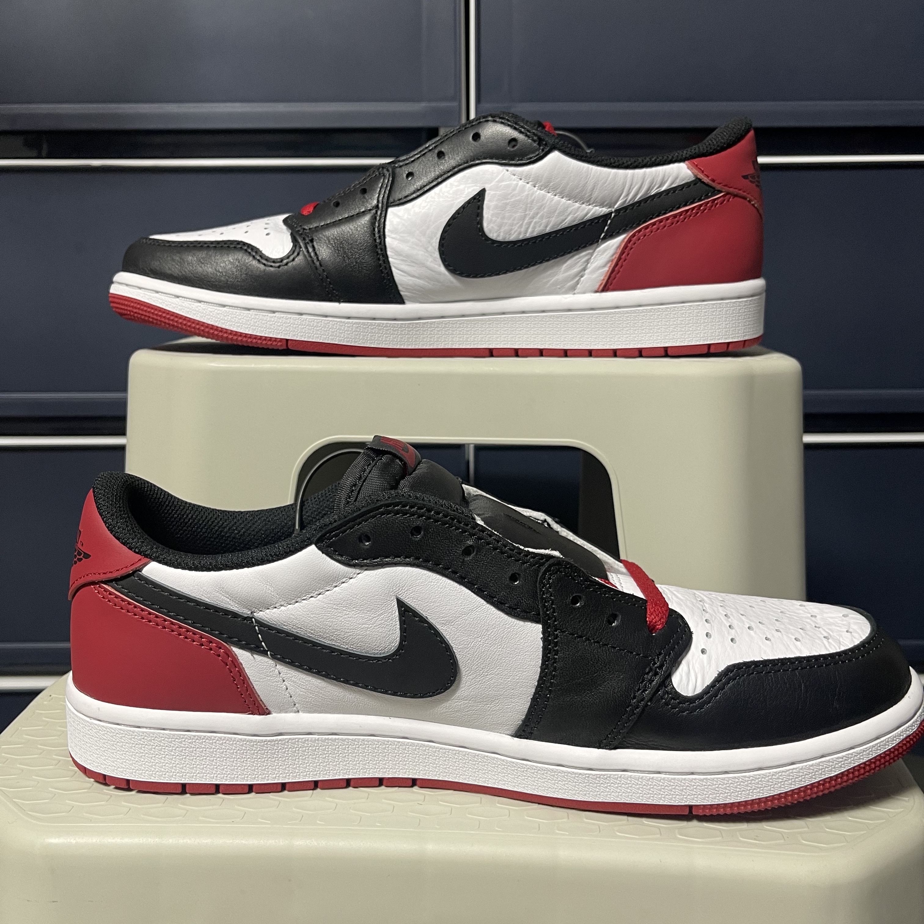 Jordan 1 Retro Low OG Black Toe 착용 스타일 - 3