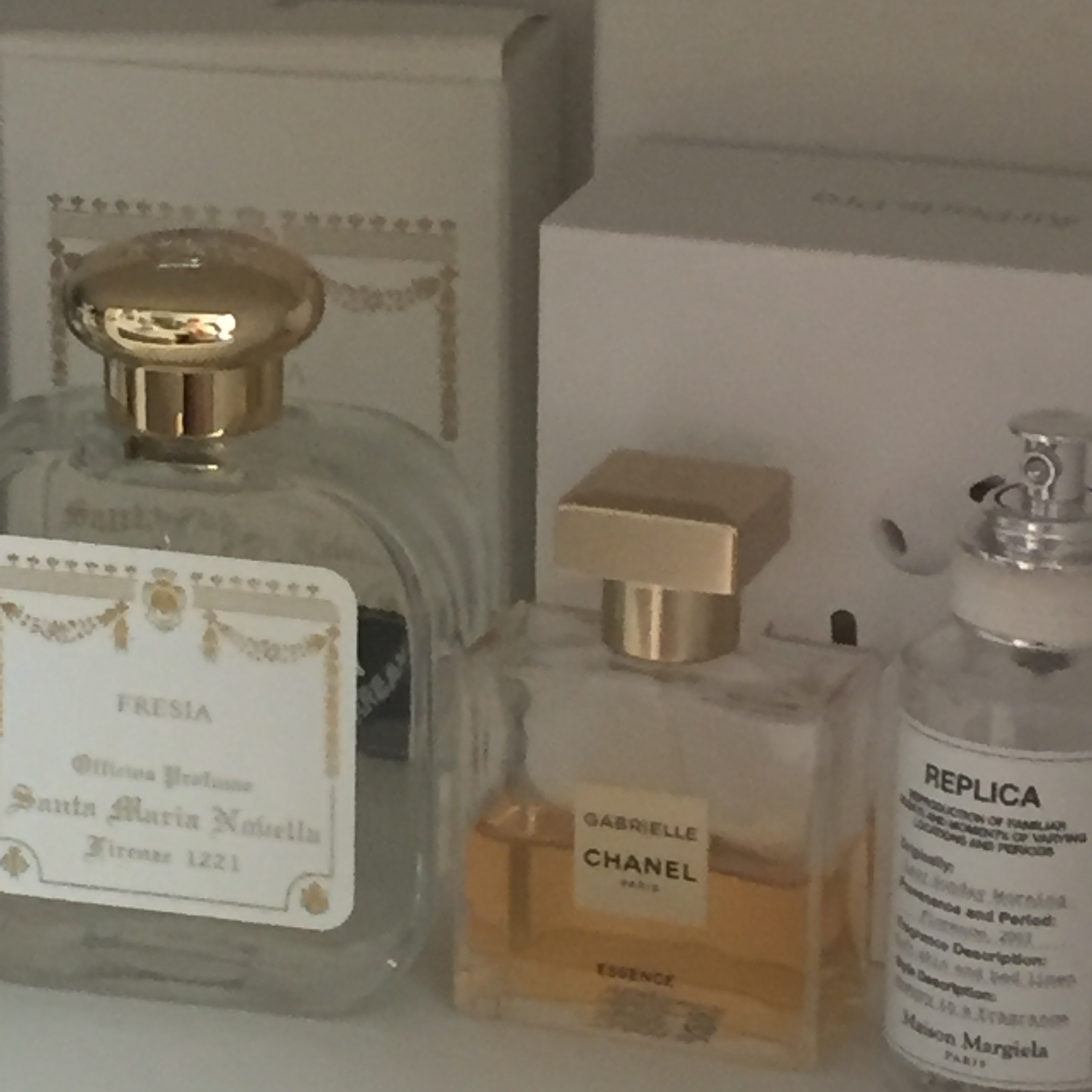 Santa Maria Novella Fresia Eau de Cologne 100ml 착용 스타일 - 2