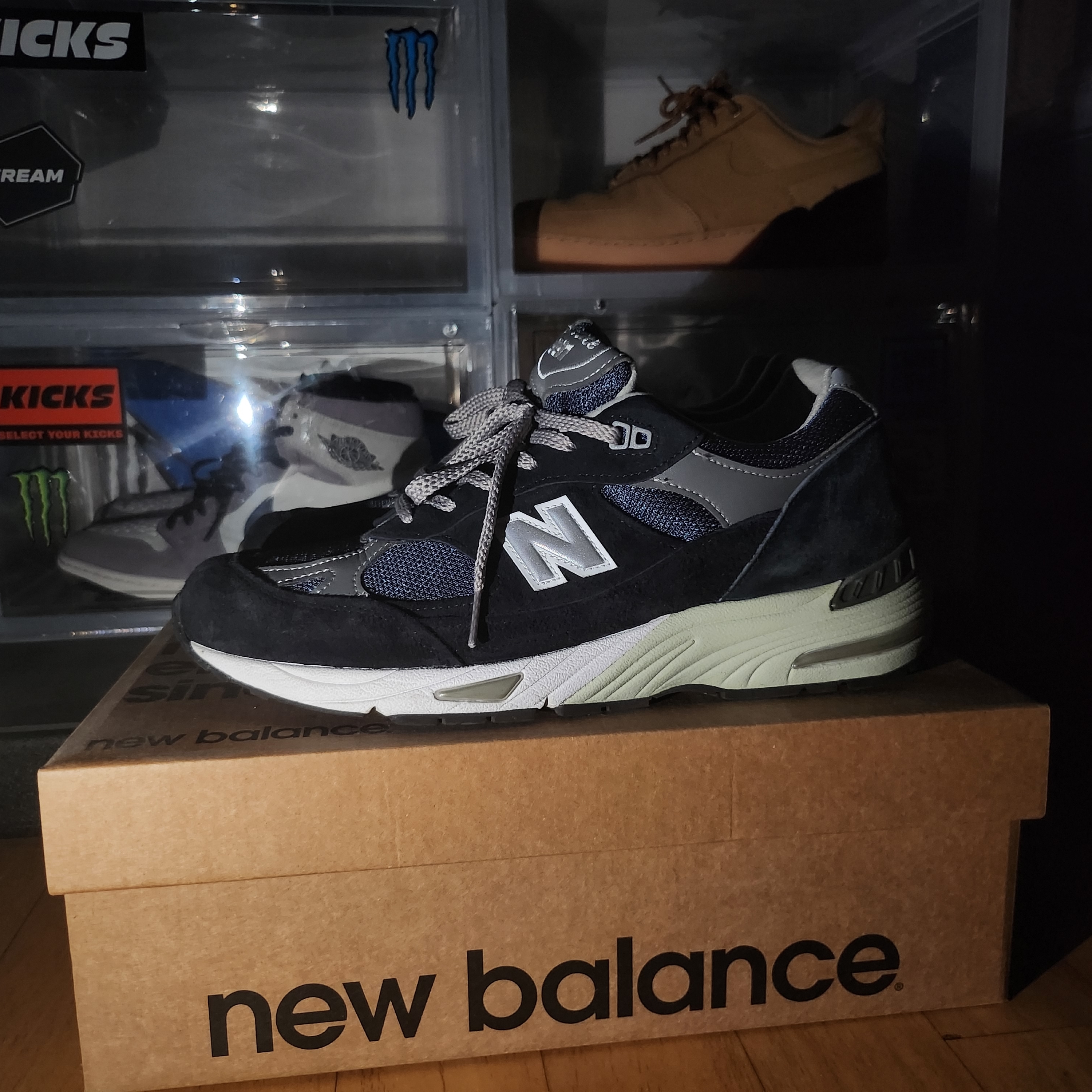 New Balance 991 Made in UK Navy 착용 스타일 - 2
