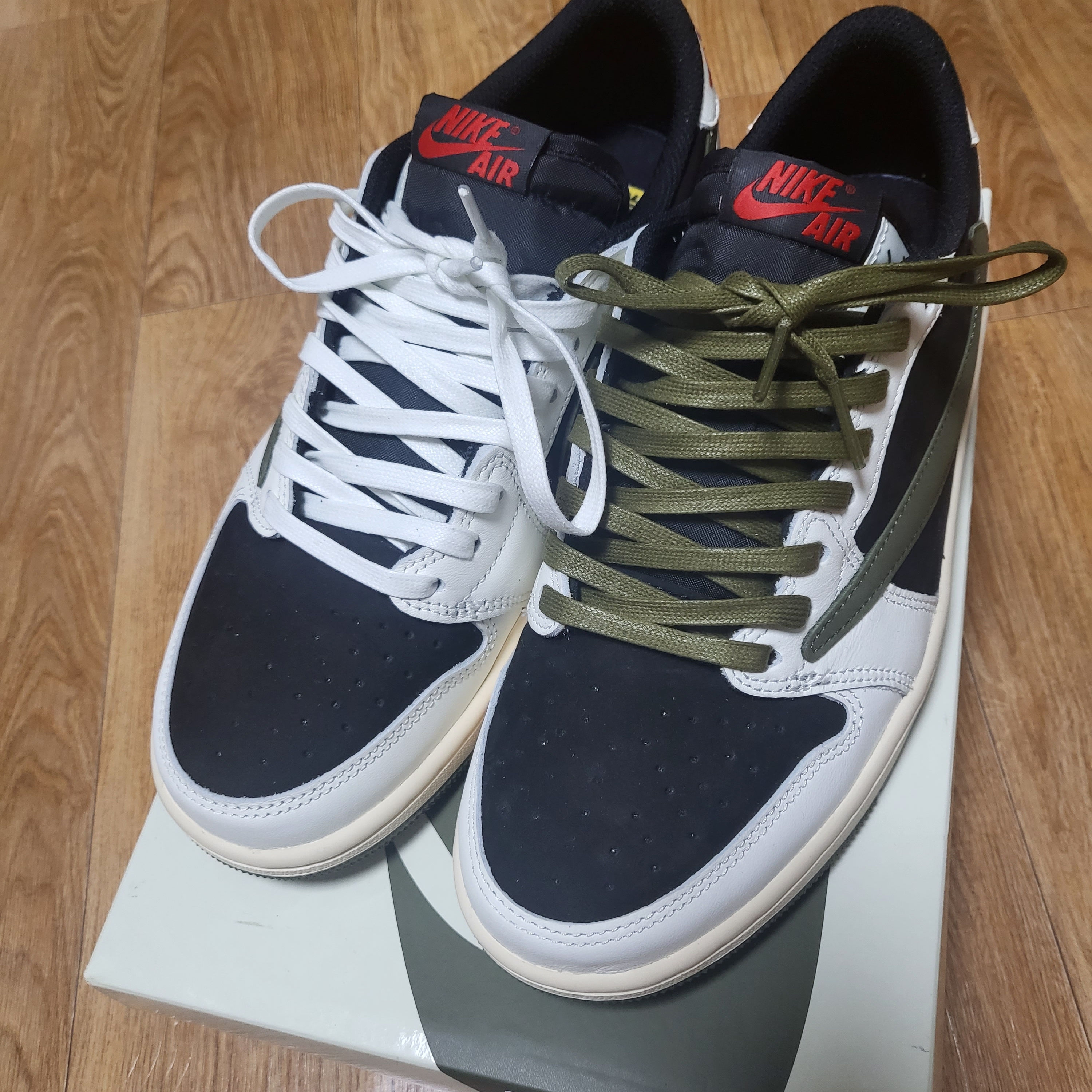 (W) Jordan 1 x Travis Scott Retro Low OG SP Medium Olive 착용 스타일