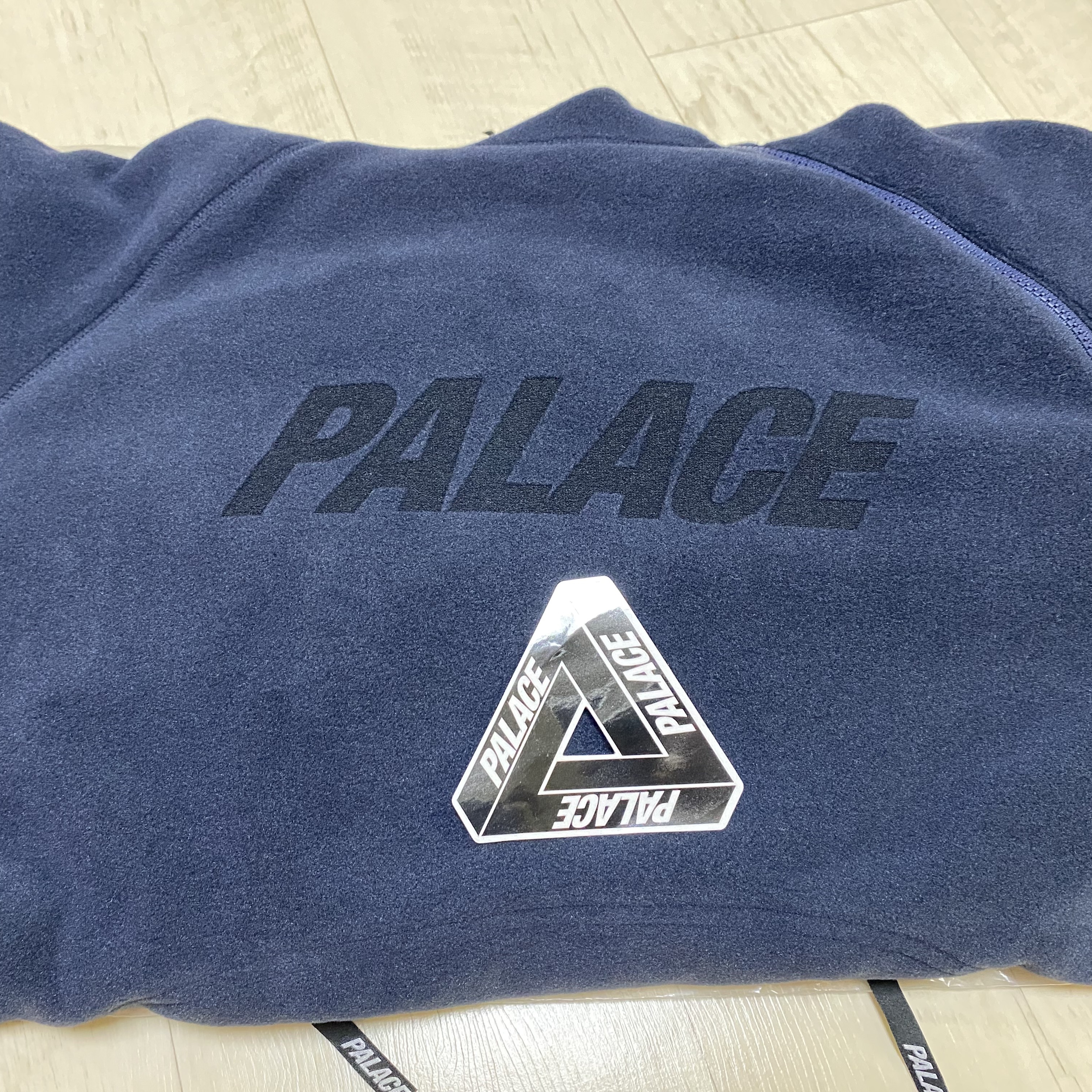 Palace Polartec Venter Hood Jacket Navy - 22FW 착용 스타일