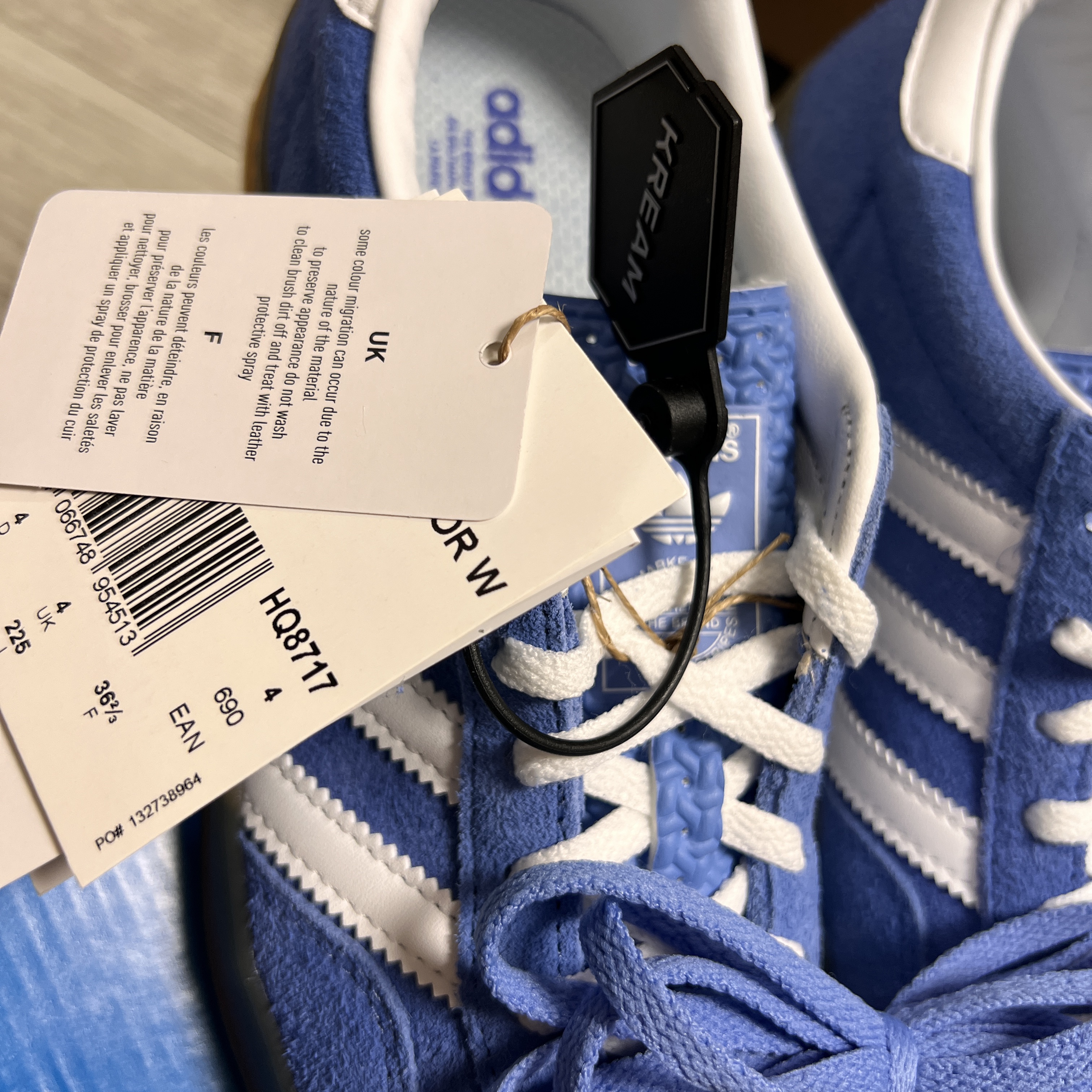 (W) Adidas Gazelle Indoor Blue Fusion Cloud White 착용 스타일 - 2