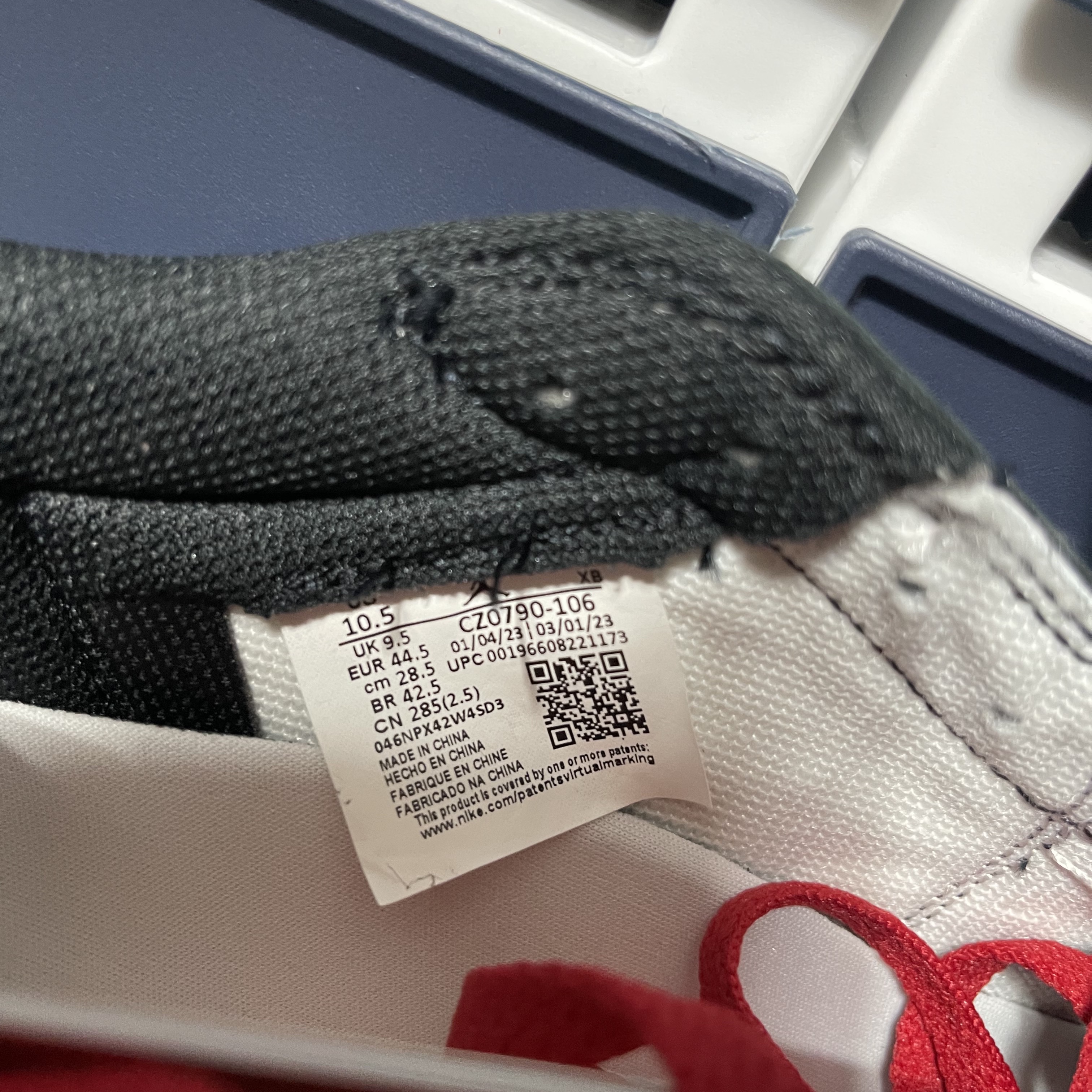Jordan 1 Retro Low OG Black Toe 착용 스타일 - 1