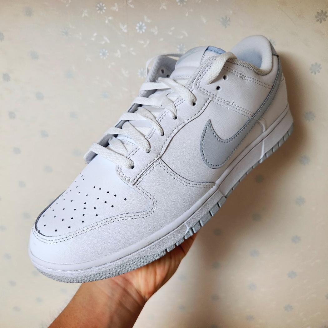 Nike Dunk Low Retro White Pure Platinum 착용 스타일 - 1