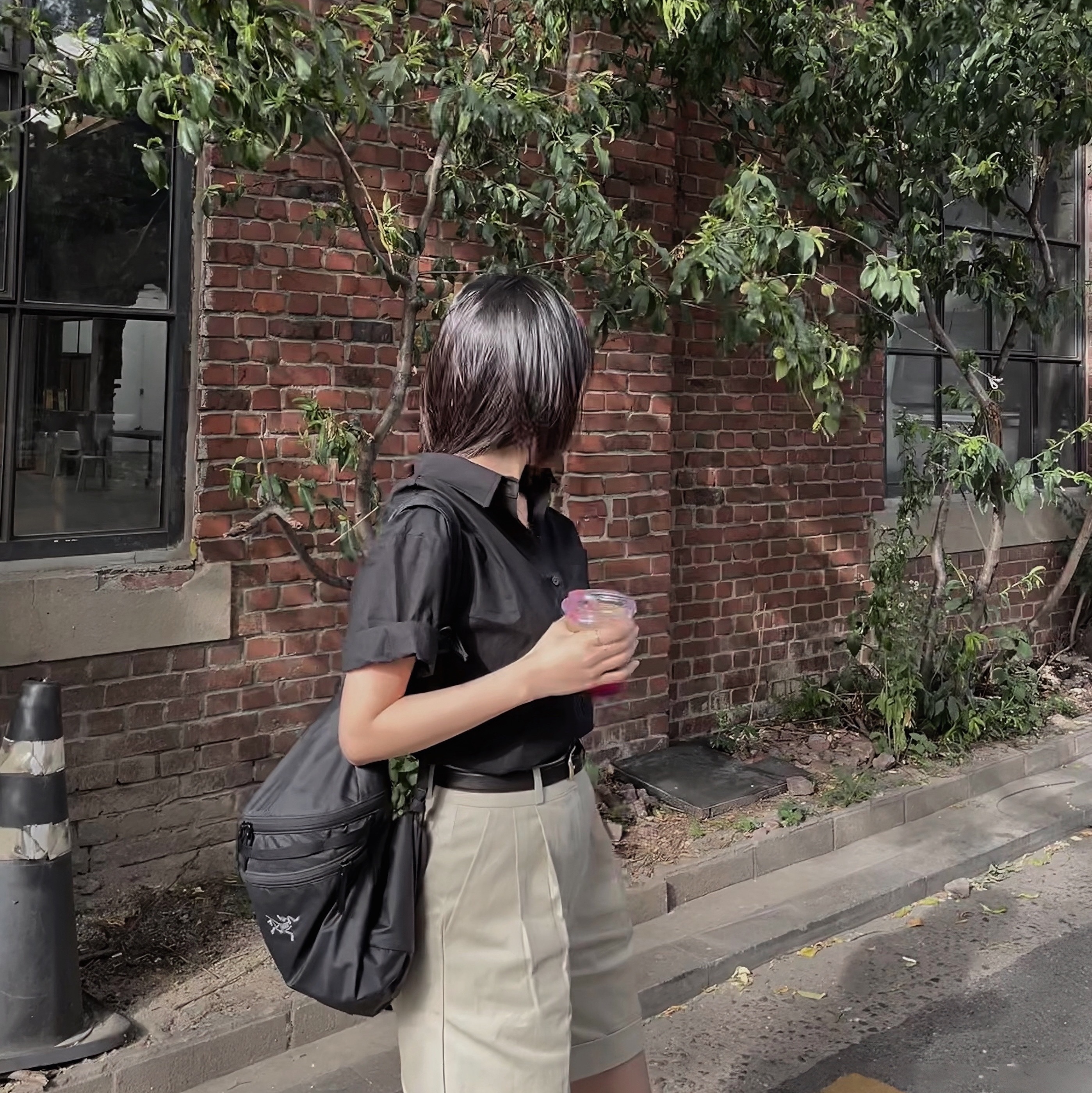 Arc'teryx Heliad 15 Backpack Black 착용 스타일