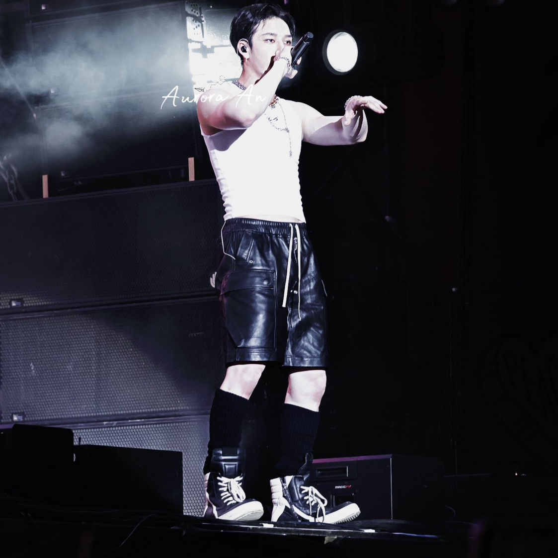 Rick Owens Geobasket Full Grain Calf Leather Strobe Sneakers Black Milk White 착용 스타일