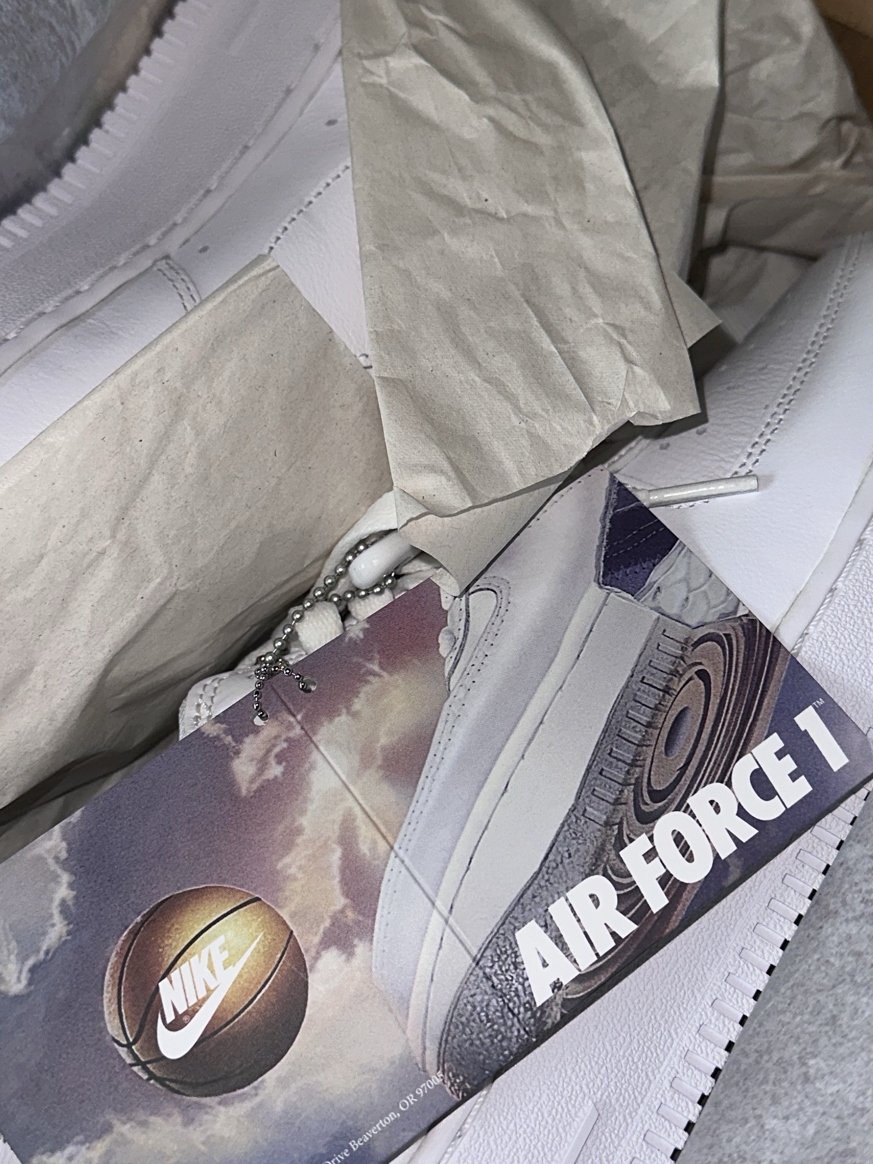 Nike Air Force 1 Low Retro Color of the Month White 착용 스타일 - 2