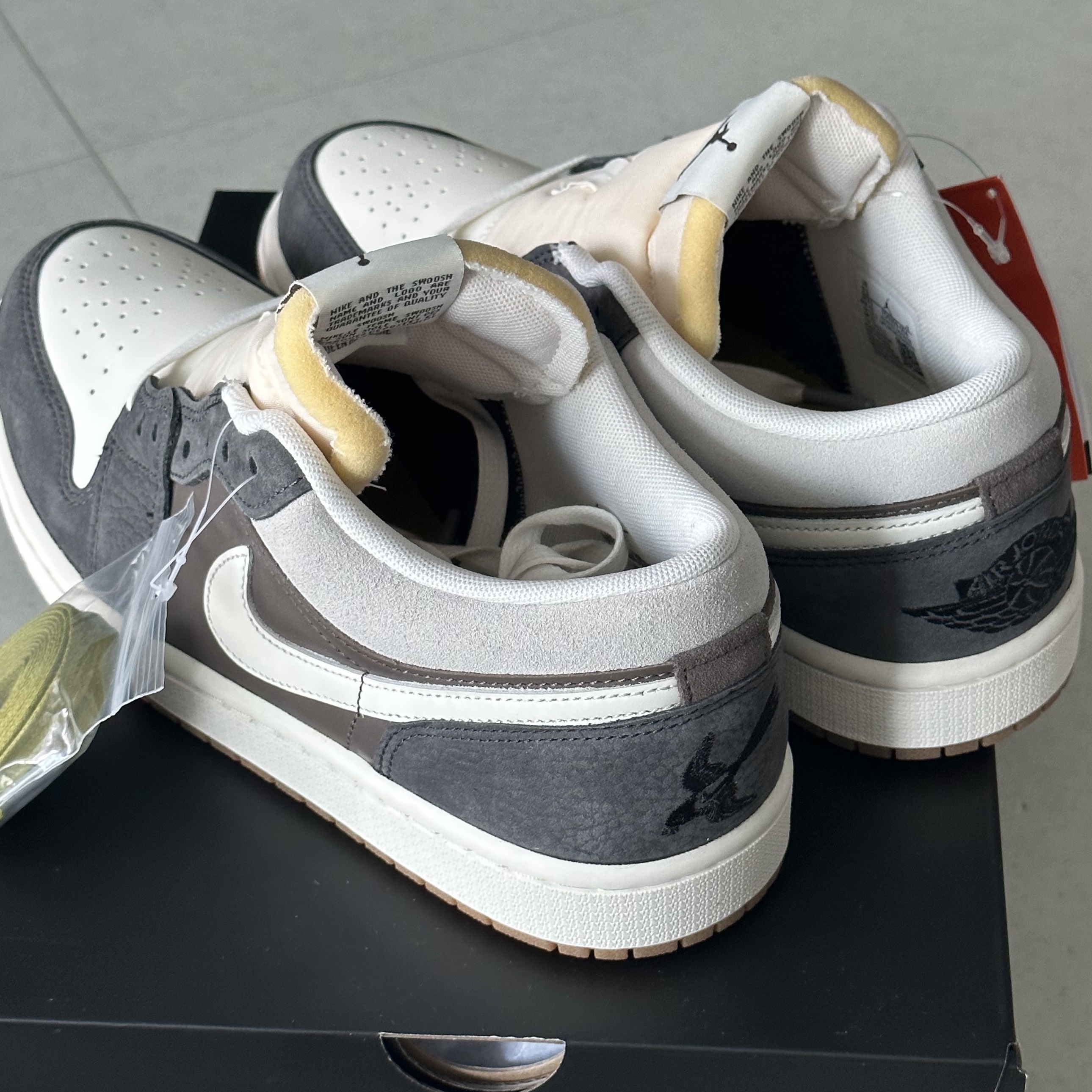 Jordan 1 Low Kkachi 착용 스타일 - 1