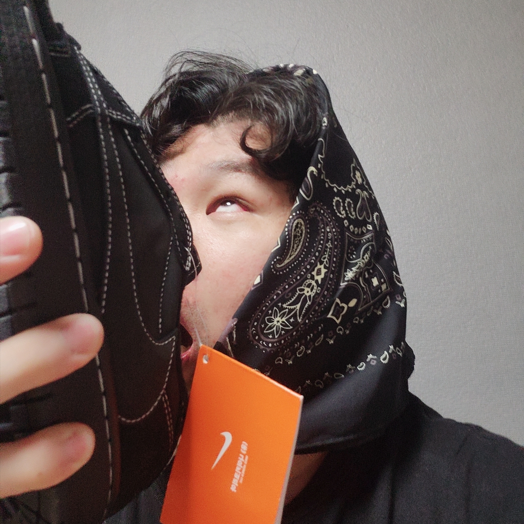 Jordan 1 x Travis Scott Retro Low OG SP Black Phantom 착용 스타일