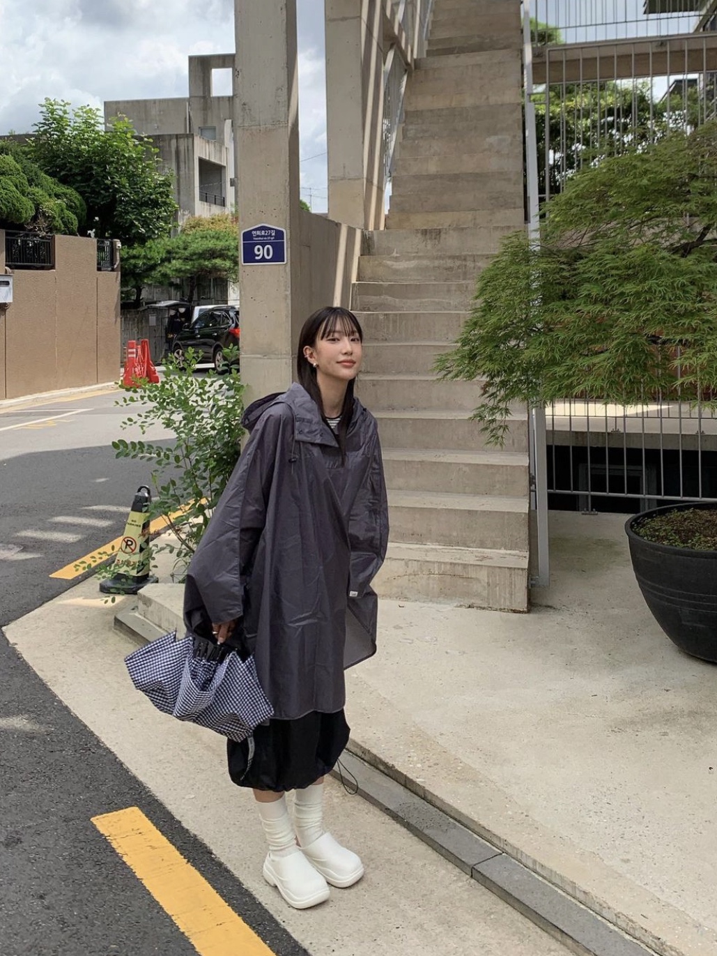 (W) Rockfishweatherwear Hayden Clog White 착용 스타일
